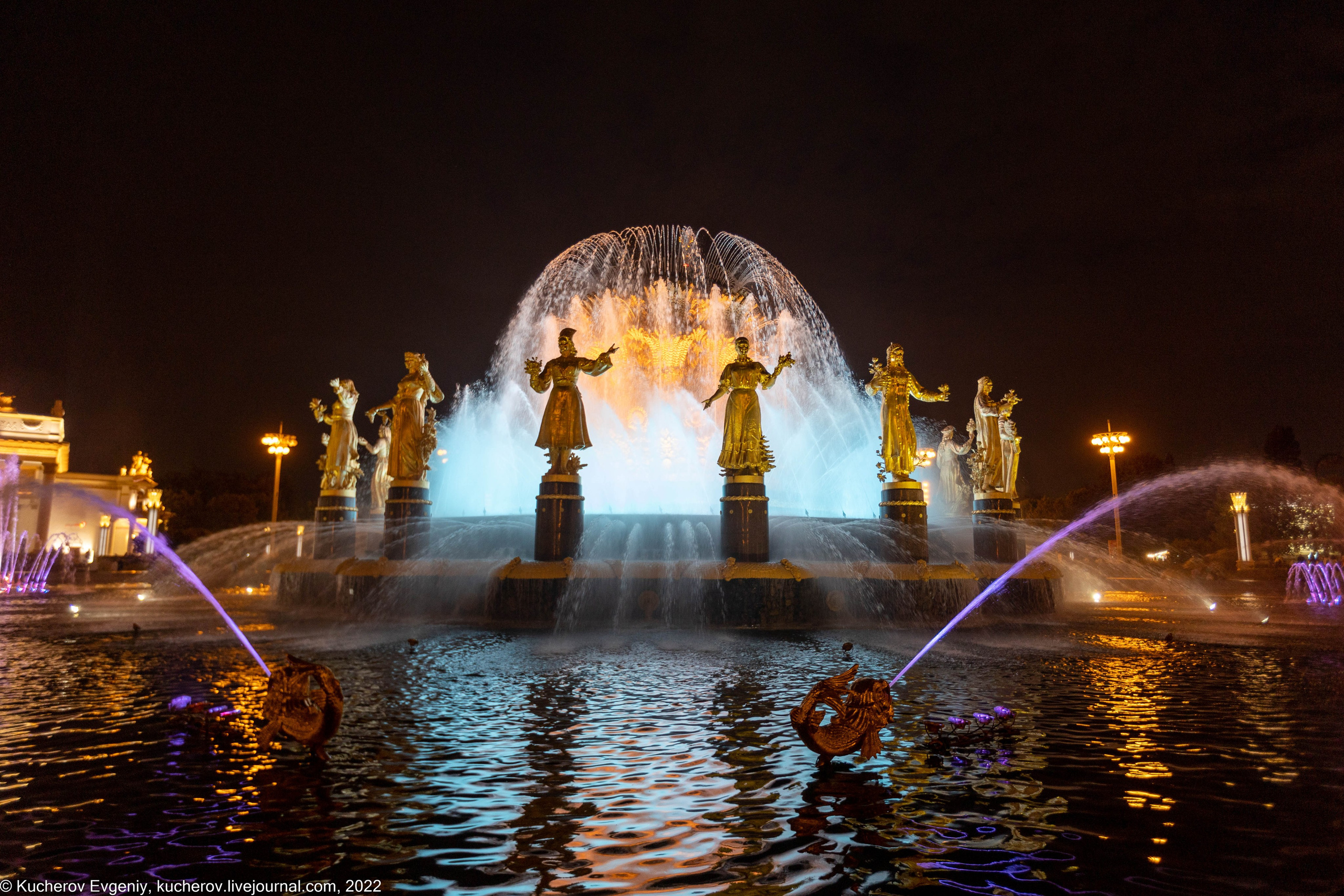 ВДНХ. Репортажка. Кучеров Евгений. Фотограф