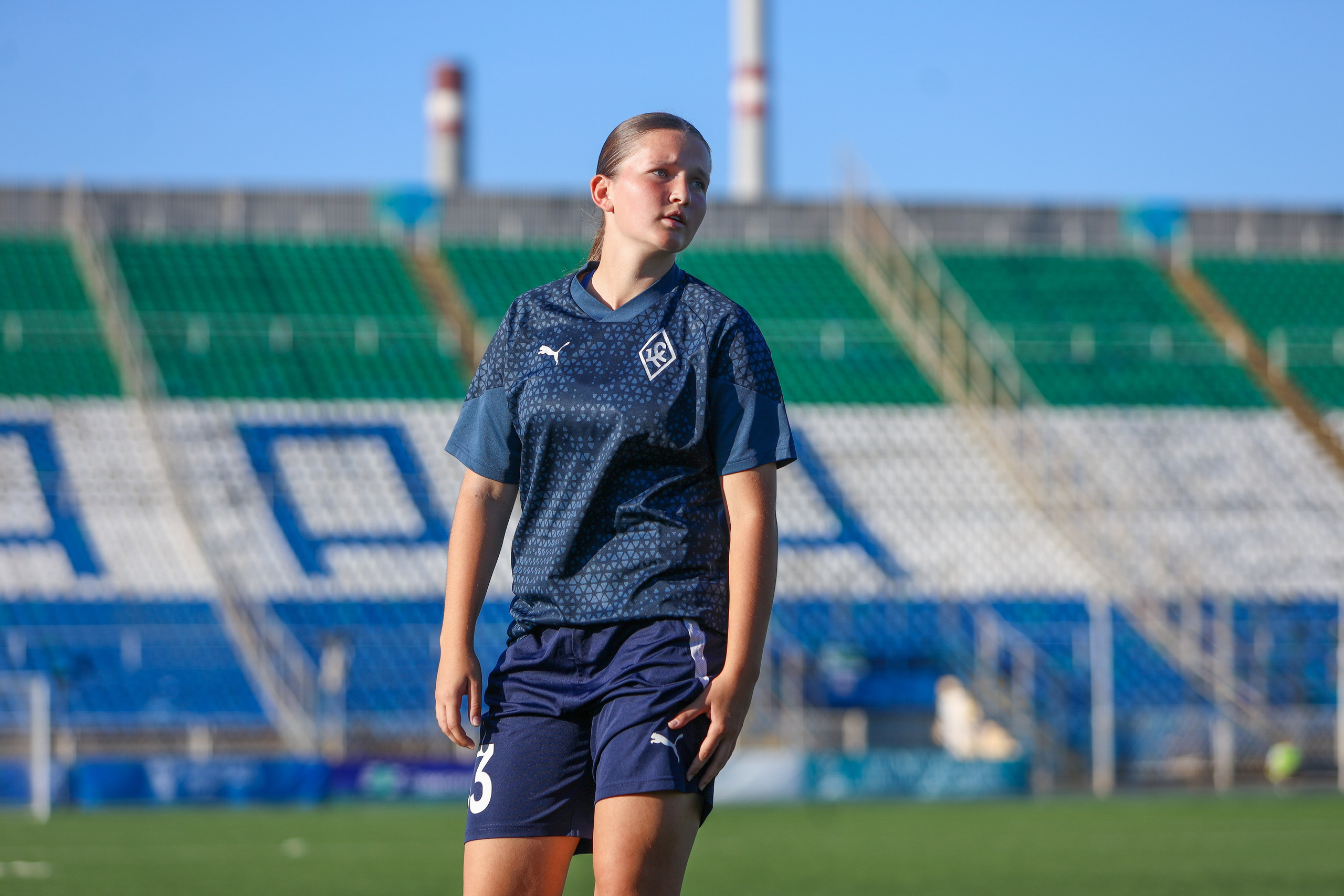 Крылья Советов — Мастер-Сатурн. Молодежная лига по футболу среди женских команд. Спортивный фотограф в Самаре