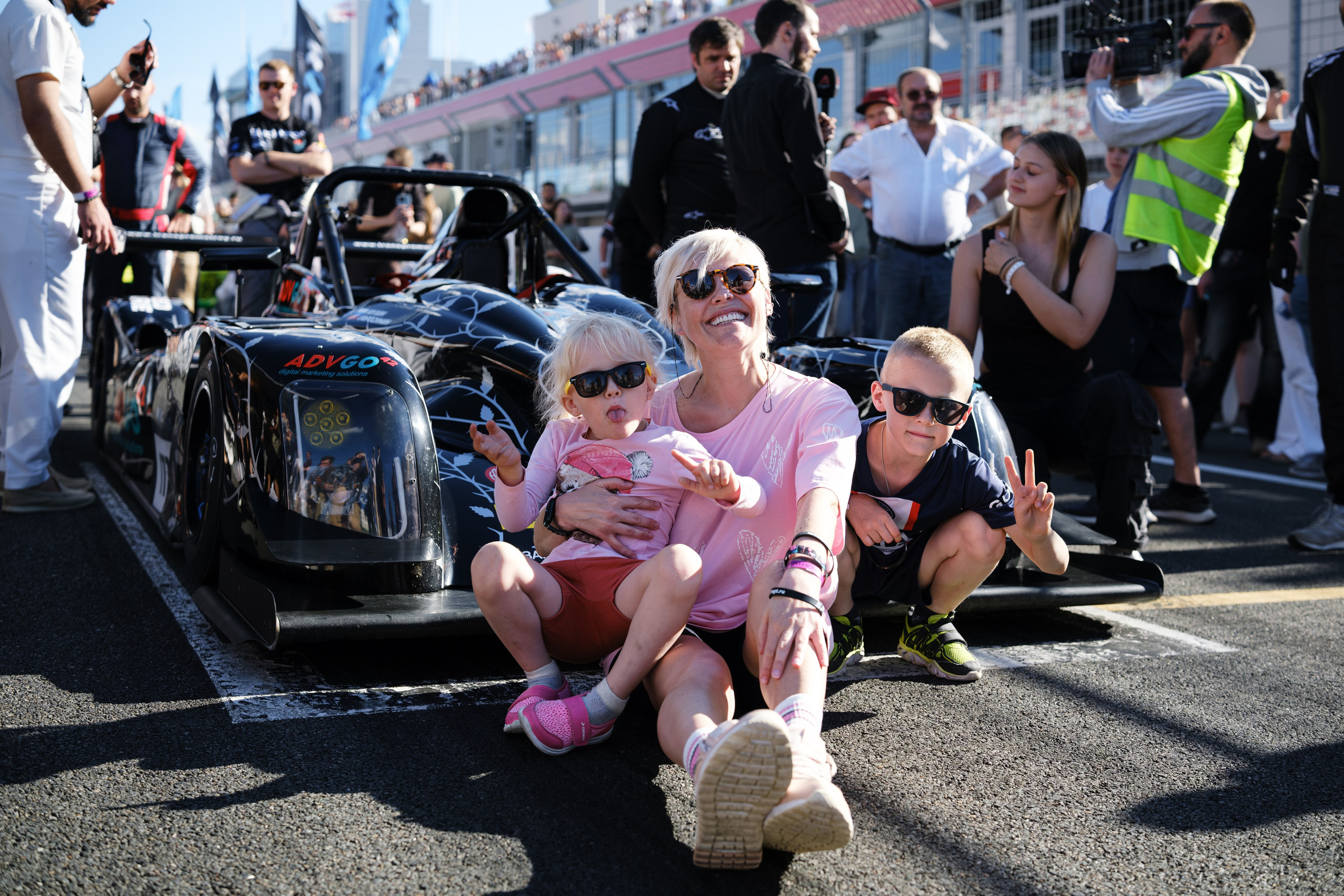 Российская серия гонок на выносливость. Авто и мотоспорт — фотограф Антон Медведев iCoguar