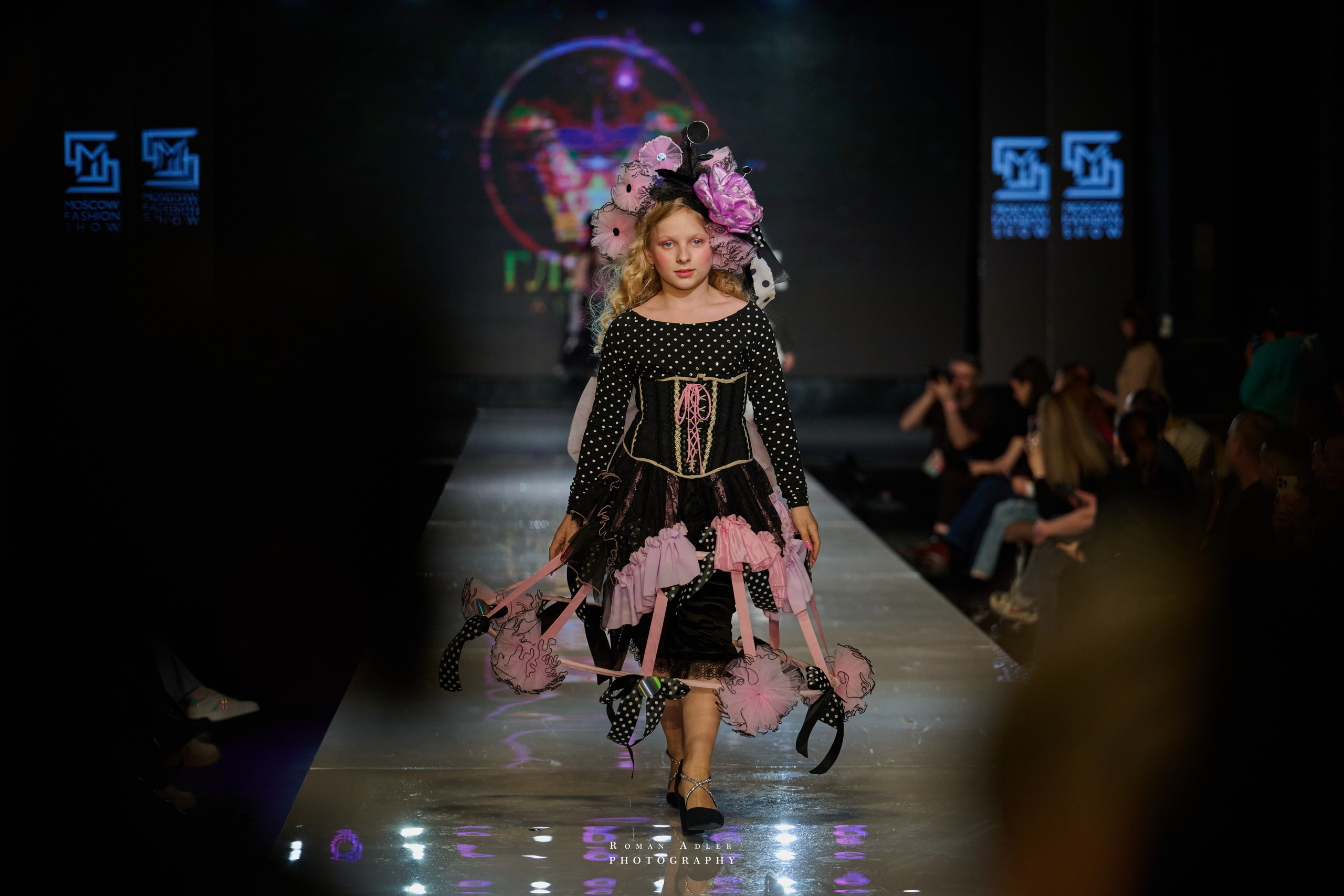 Moscow Fashion Show зима25/26. Фотограф Роман Адлер