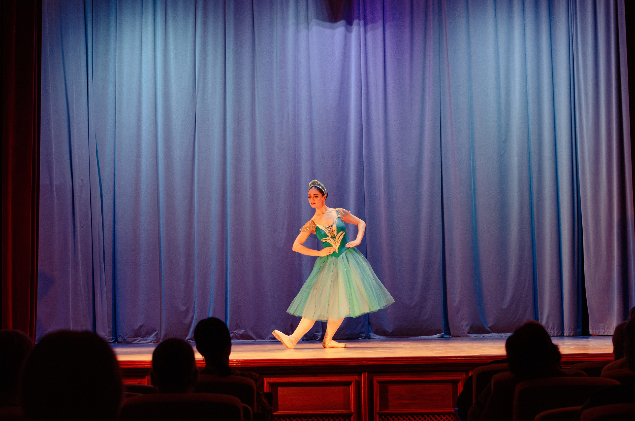 Балет, танец (концерты, уроки, репетиции, закулисье танцующих детей и взрослых). Портретный и репортажный фотограф в Санкт-Петербурге Варвара Жукова