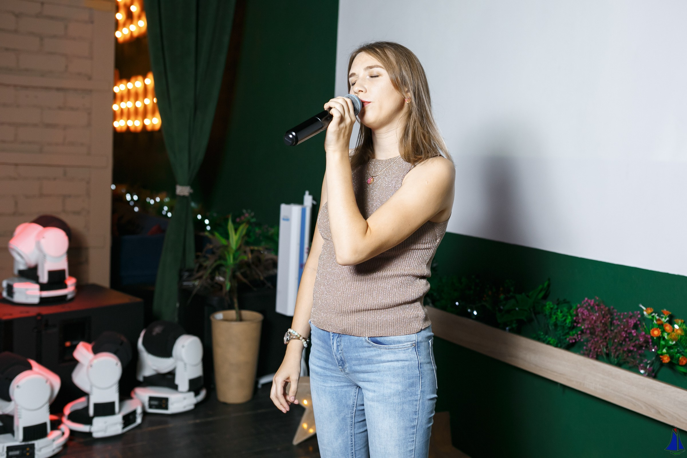 Караоке бар Bravo. Фотограф в Воронеже Иван Самодуров