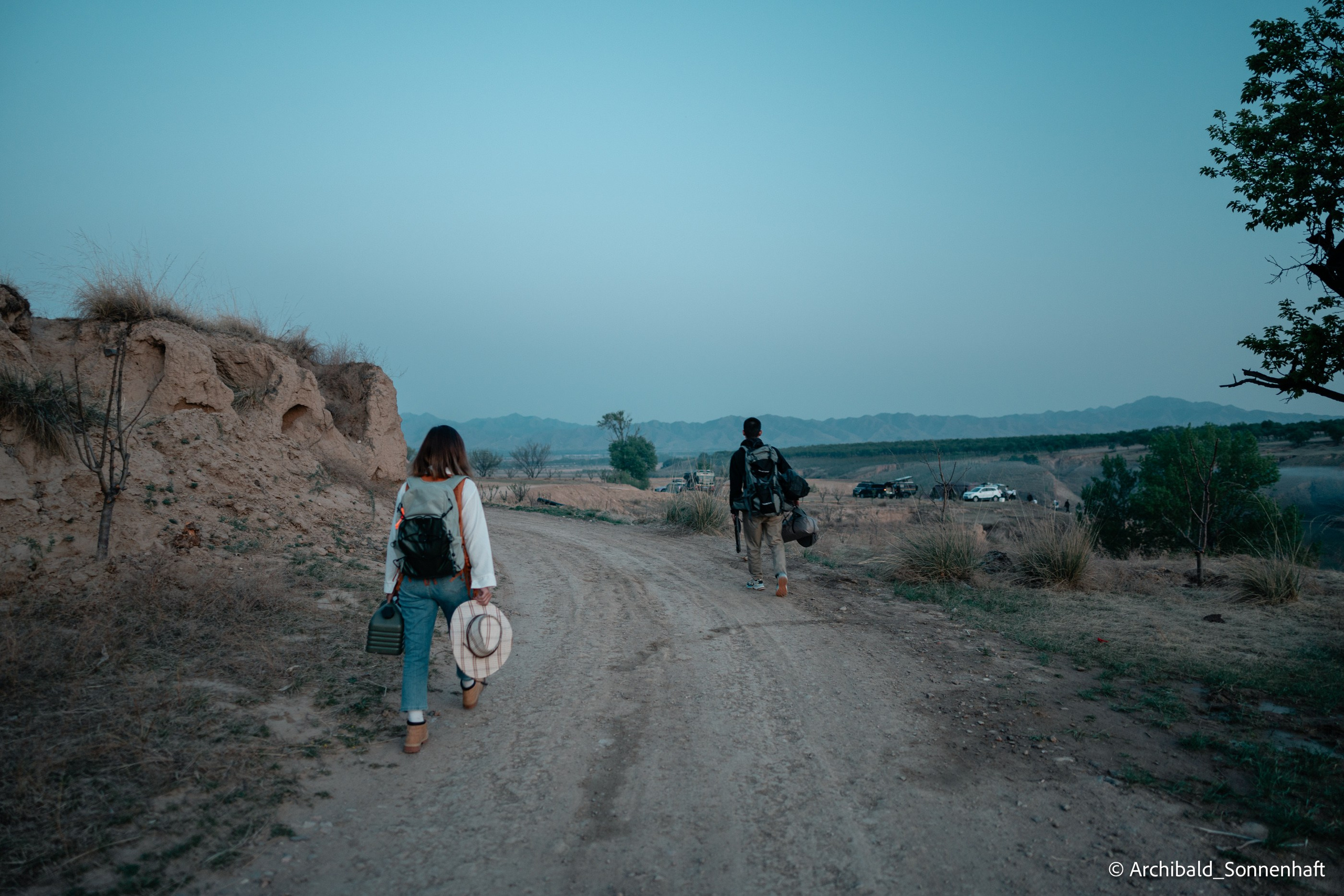 Auto-trip to Datong, Camp. Photographer in Guangzhou, China. Archibald Sonnenhaft