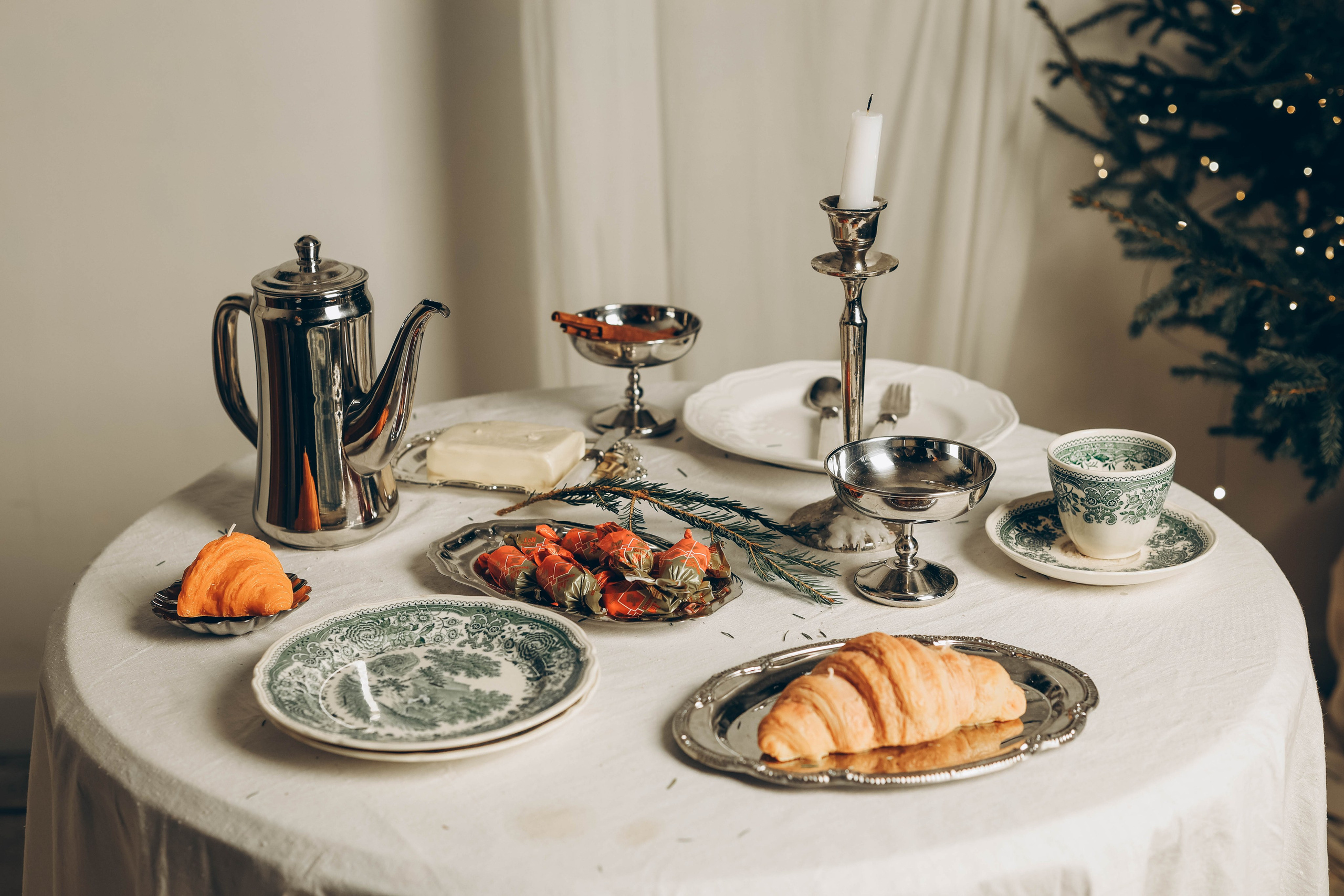 Женская Новогодняя фотосессия. Свадебный и семейный фотограф в Москве Анастасия. Помогу вам быть собой и создам теплые, живые фотографии. Семейный фотограф в Дмитрове