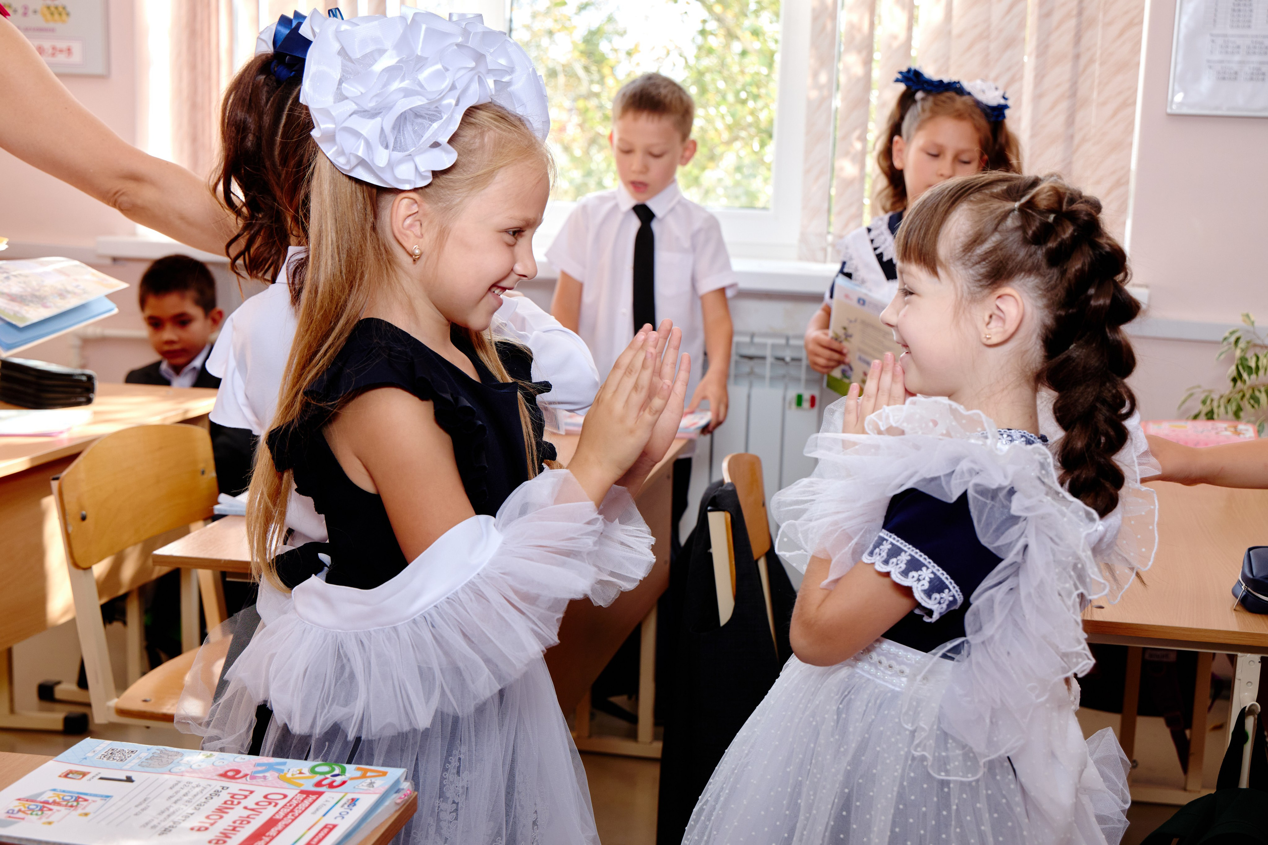 Сьемка репортаж в школе + проект Первоклашка. Фотограф Выпускные альбомы Таганрог Сергей Коробченко