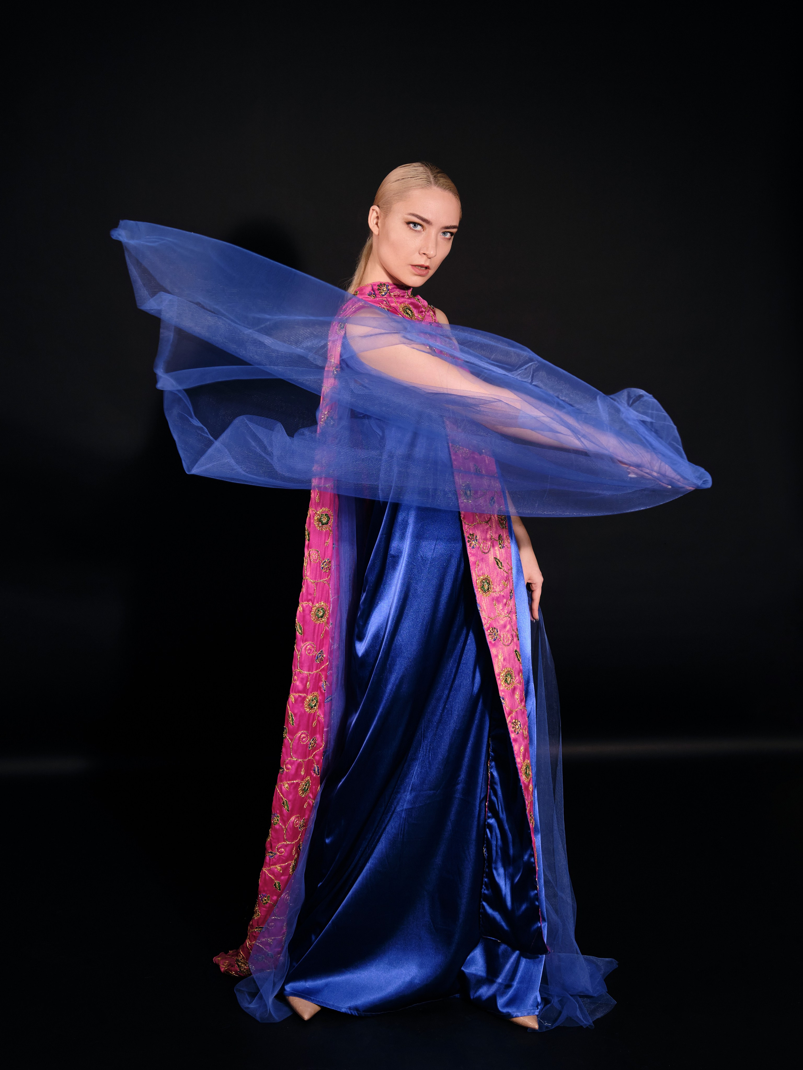 FA by Fatima Alhashimi. Коммерческий, репортажный фотограф в Москве Лейла Мару