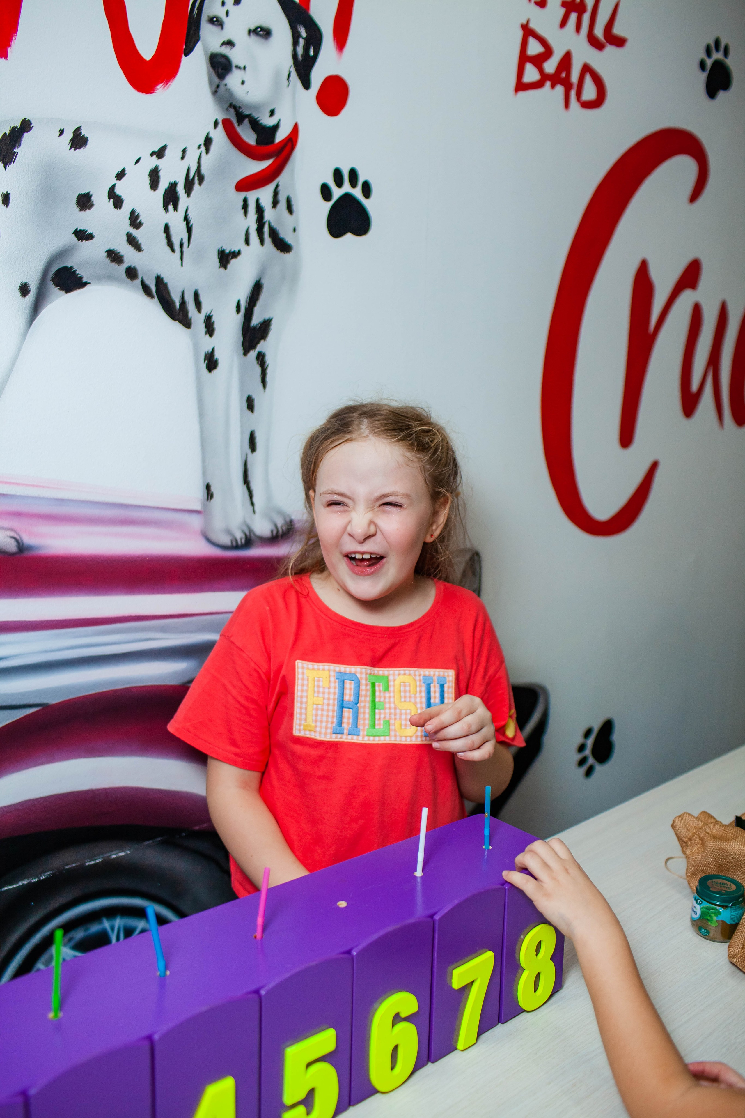 Неон Челендж День рождения Ярослава. Детский и семейный фотограф в Санкт-Петербурге Елизавета Сорокина