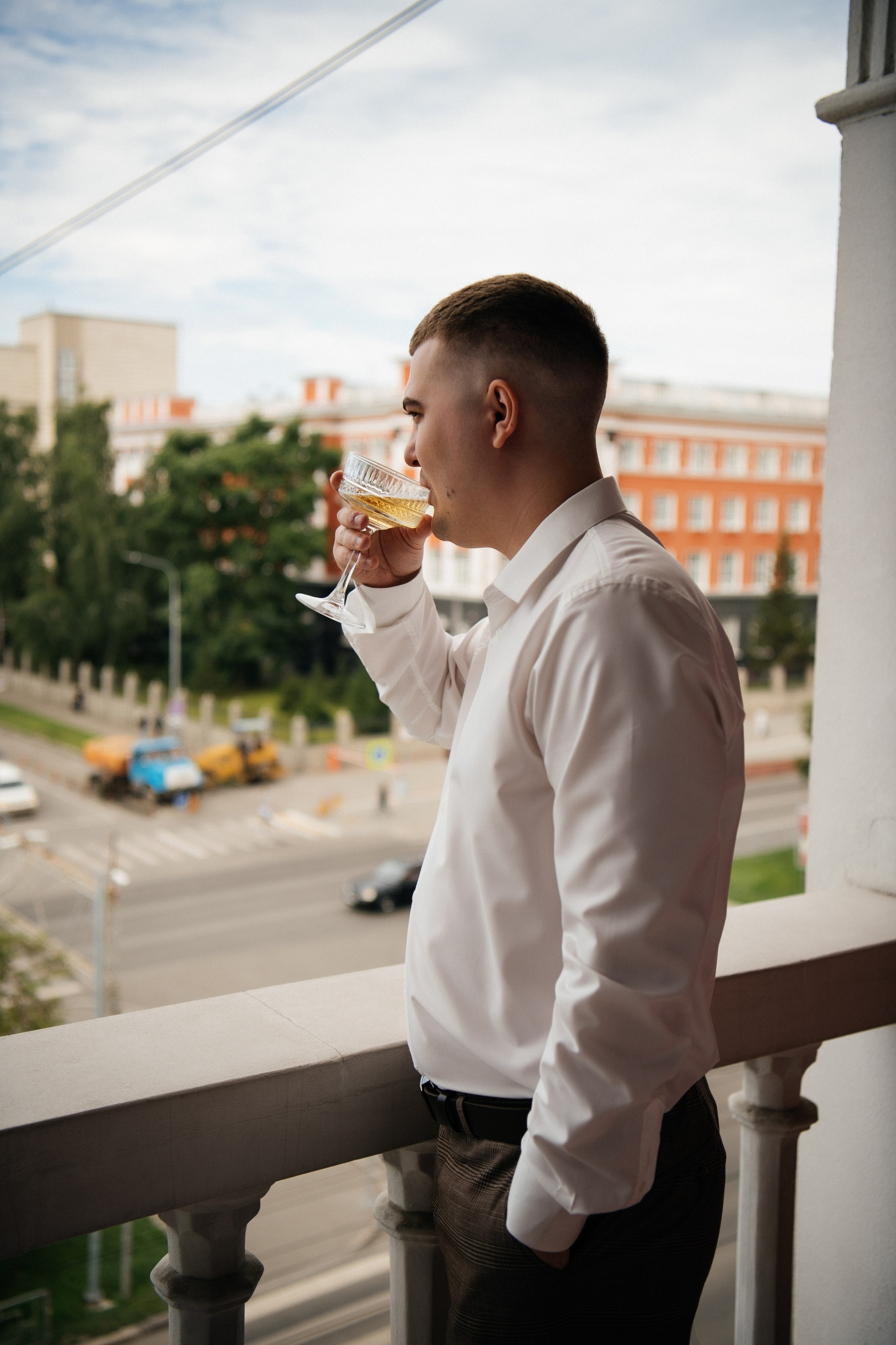 alt="Свадебная фотосессия в Барнауле. Свадебный фотограф Анна Глухова"