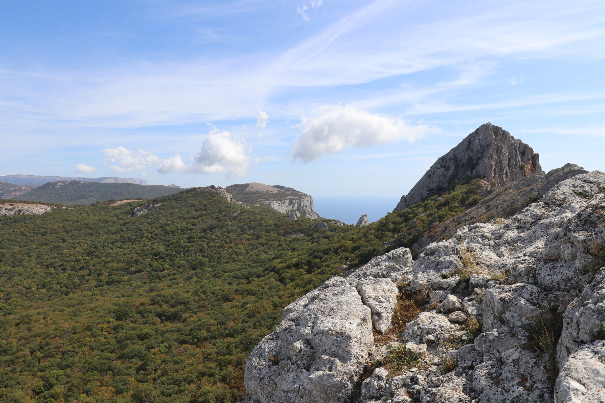 Крым. ЮБК (Судак, Карадаг, гора Клементьева, Меганом, Ильяс-Кая). Сентябрь 2020. Путешественник-фотограф из Санкт-Петербурга Татьяна Свистулина