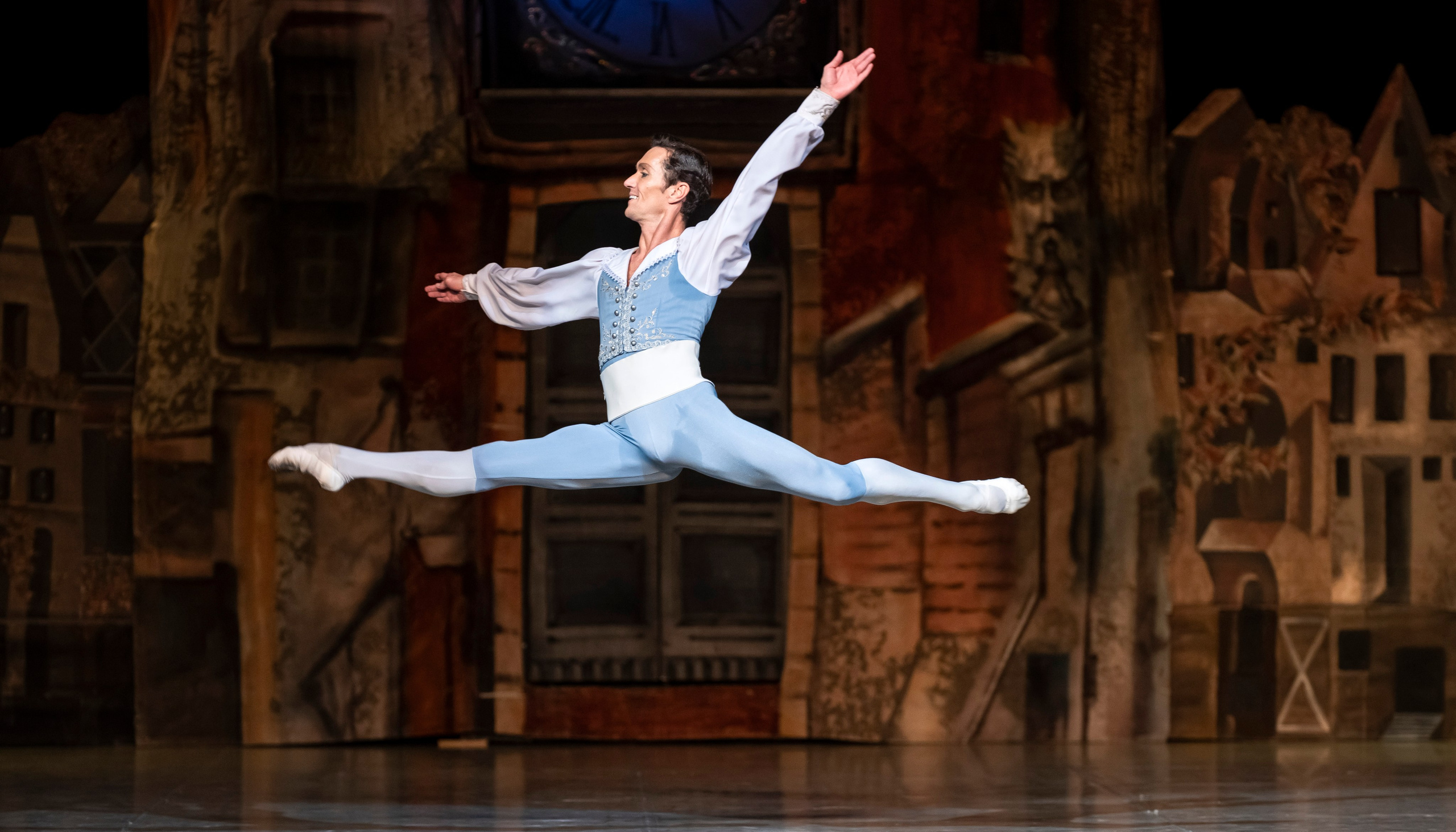 Коппелия. Балет Наталии Касаткиной и Владимира Василёва. Балетный фотограф Москва Майоров Николай