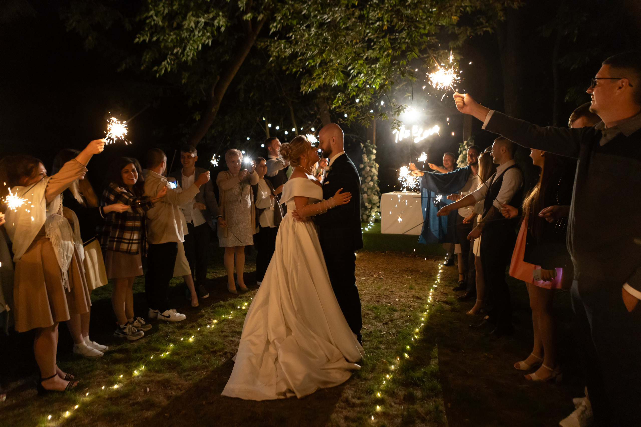 Свадебный фотограф Уфа — Руслан ГабдлисламовЖивые эмоции, красивые кадры, воспоминания на всю жизнь.Работаю по всей Республике Башкортоста. Свадебный фотограф Уфа Руслан Габдлисламов