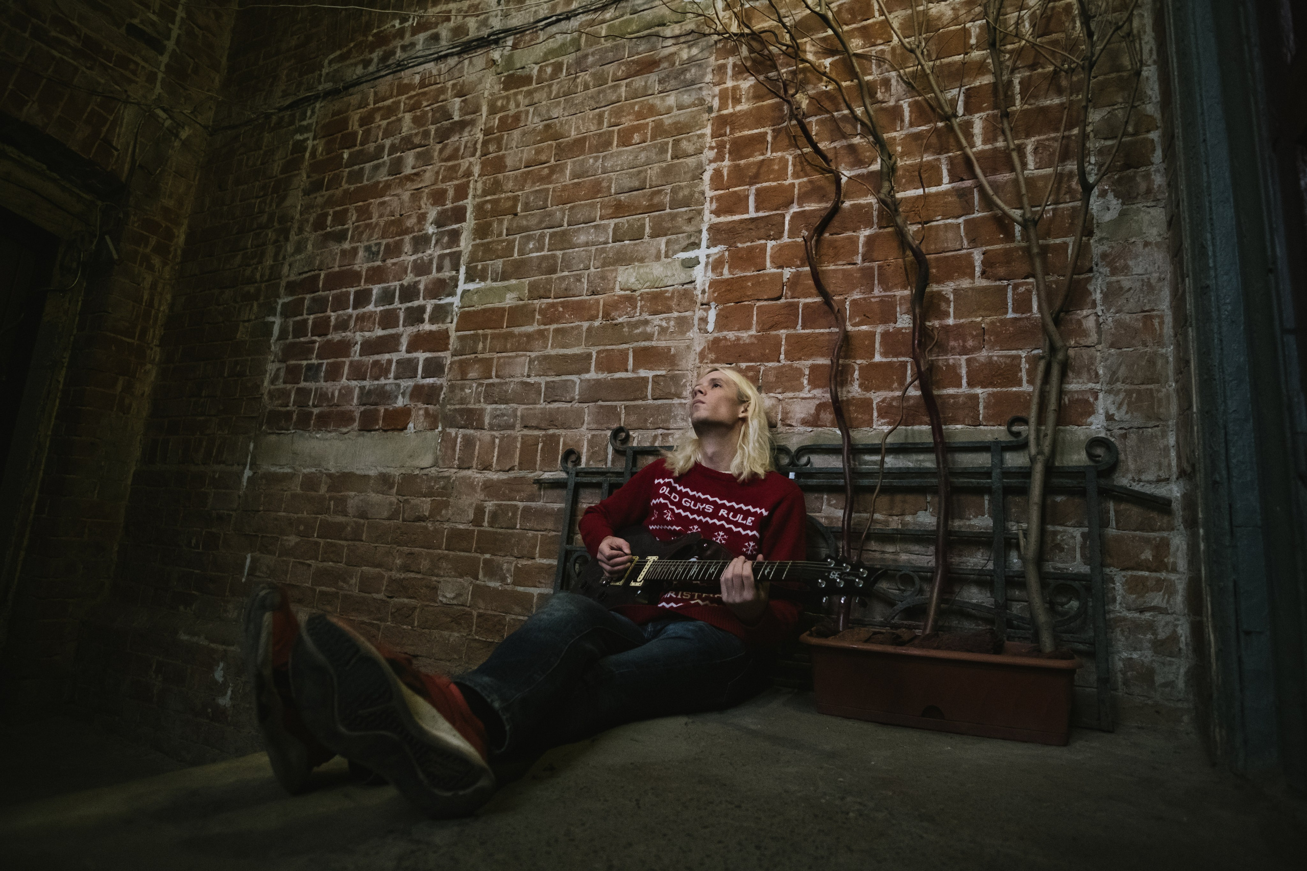 Контент съёмка для музыканта. Фотограф в Иркутске Анна Мирошникова