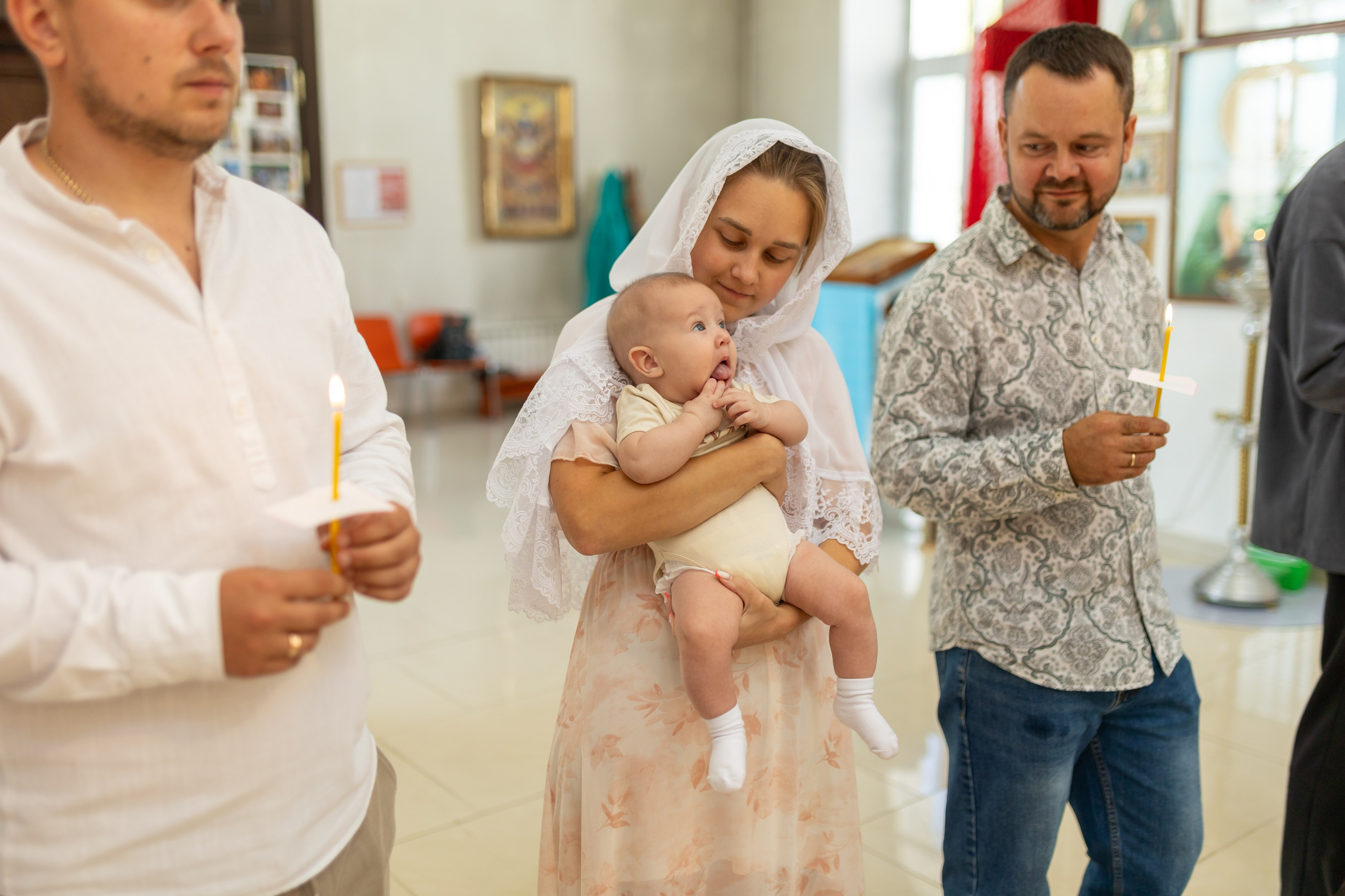 Крещение Артёма (все фото с таинсвта крещения). Фотограф новорожденных. Детский и семейный фотограф Марьяна Юдина