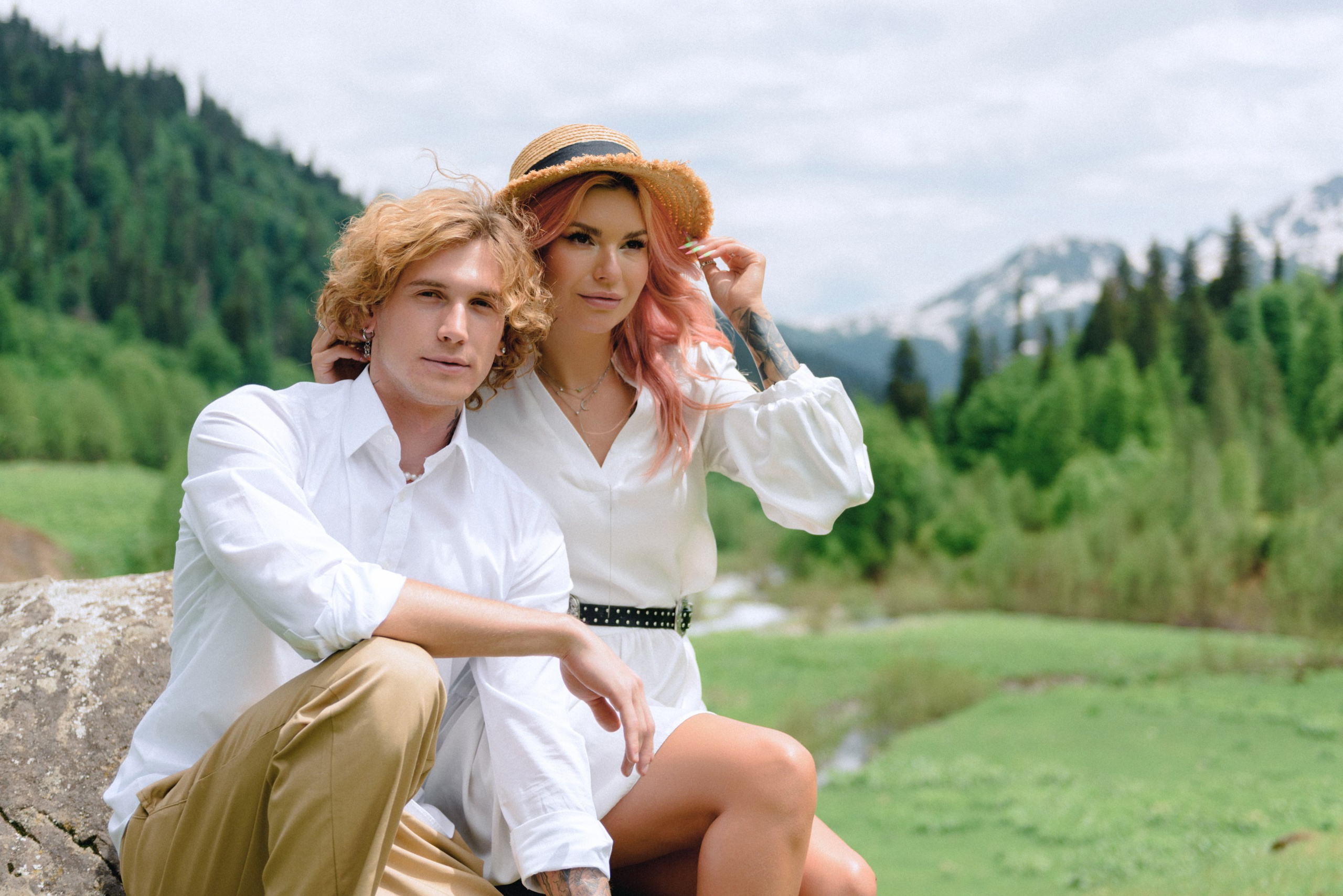 Alpine meadows phototour|The Italian Dolomites Love Story photoshoot. Fedor Lemeshko — Destination Wedding and Family Lifestyle photographer