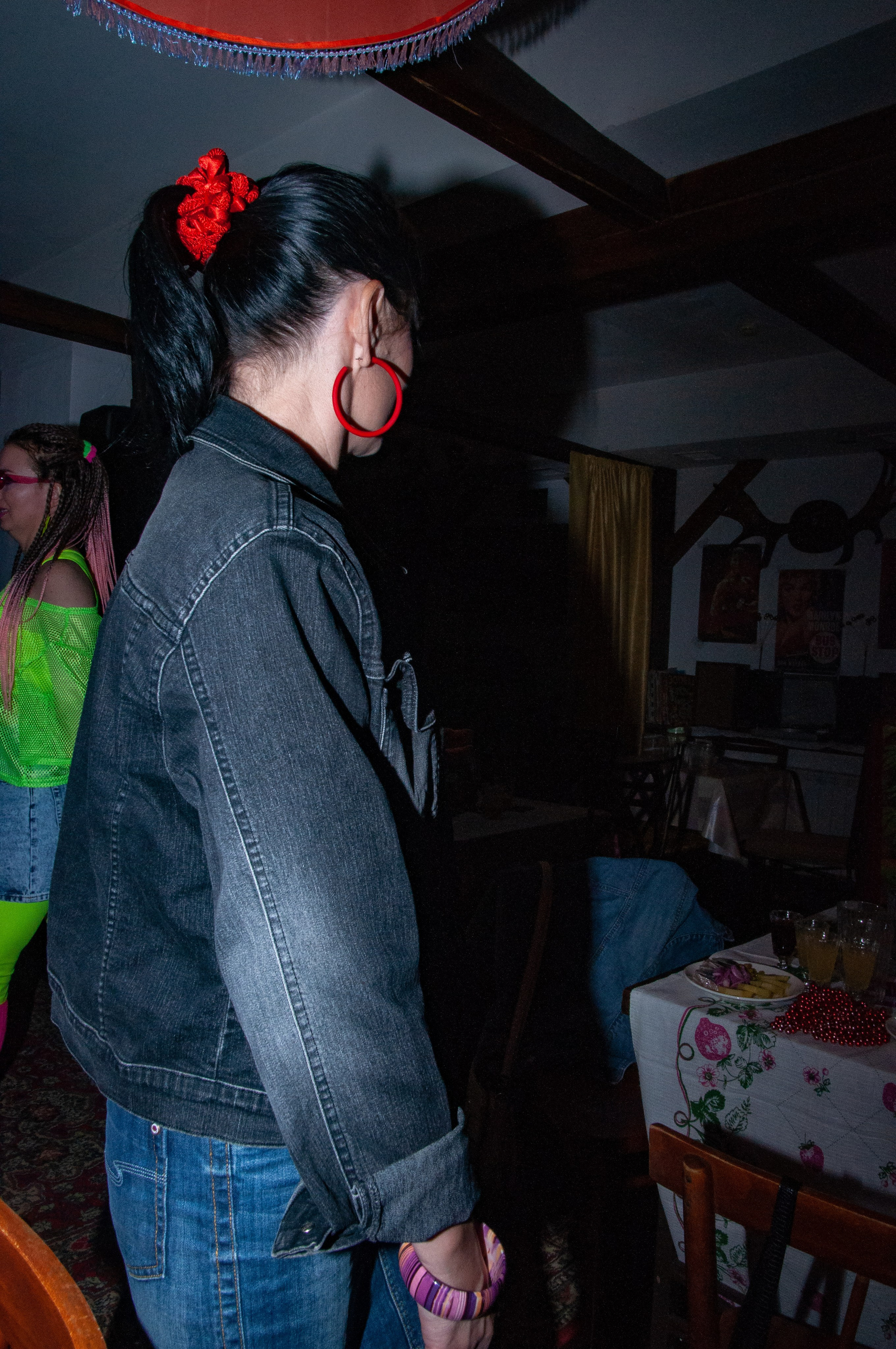 Вечеринка 90-тые. Фотограф Катя Щербина