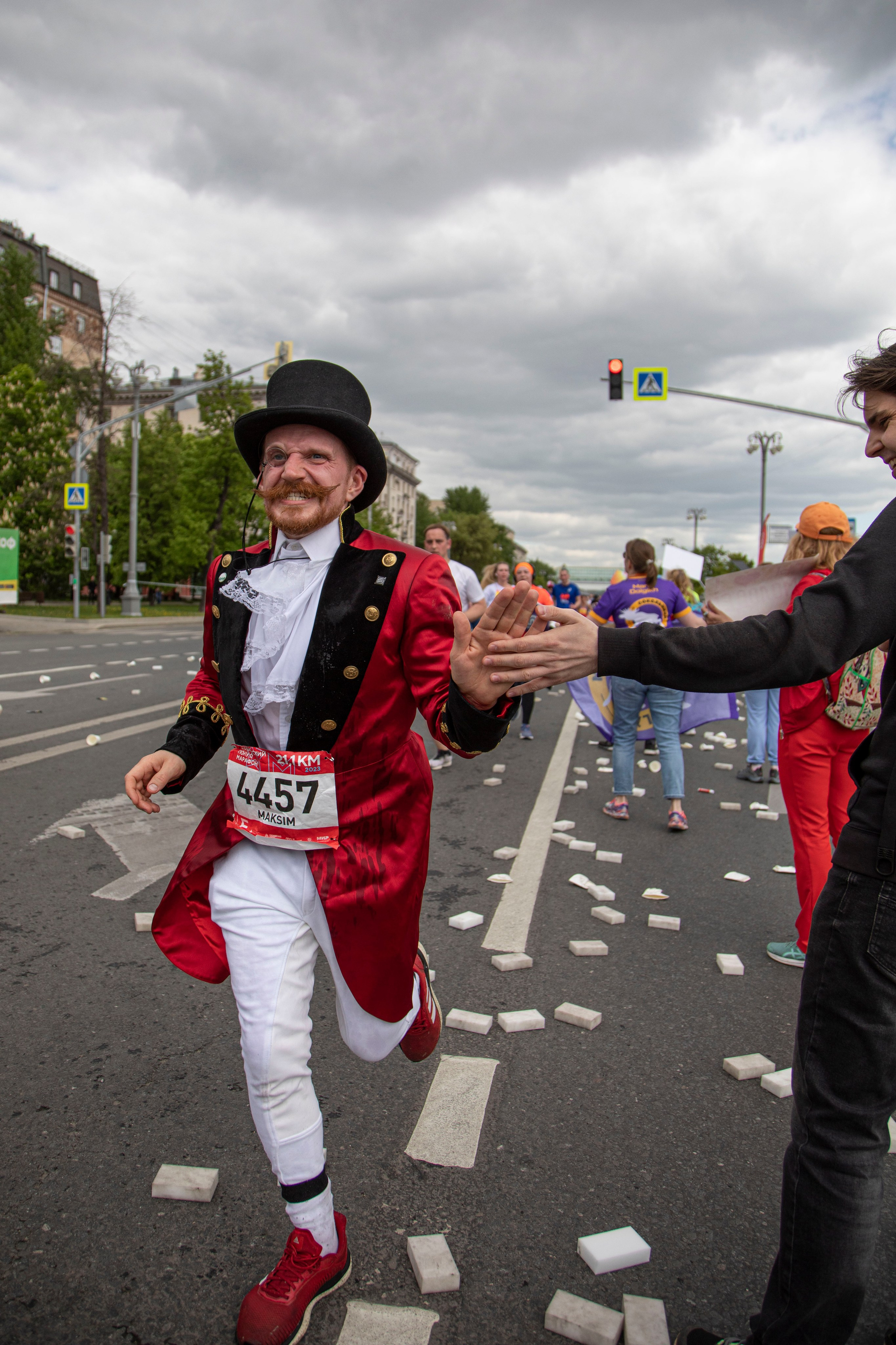 Московский полумарафон, 14 мая 2023 года. Фотограф Сергей Ловкий