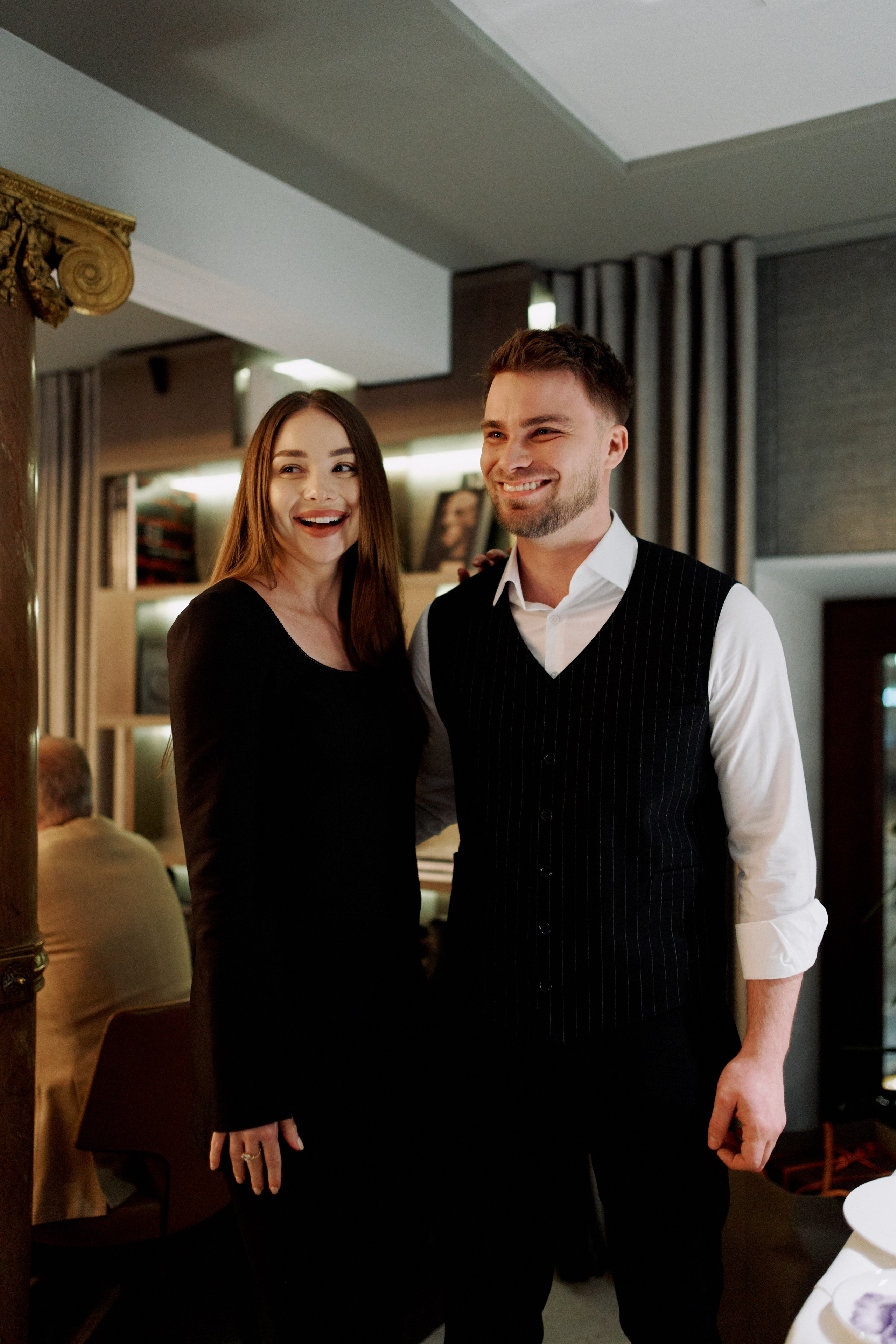 Праздничный ужин. Главная