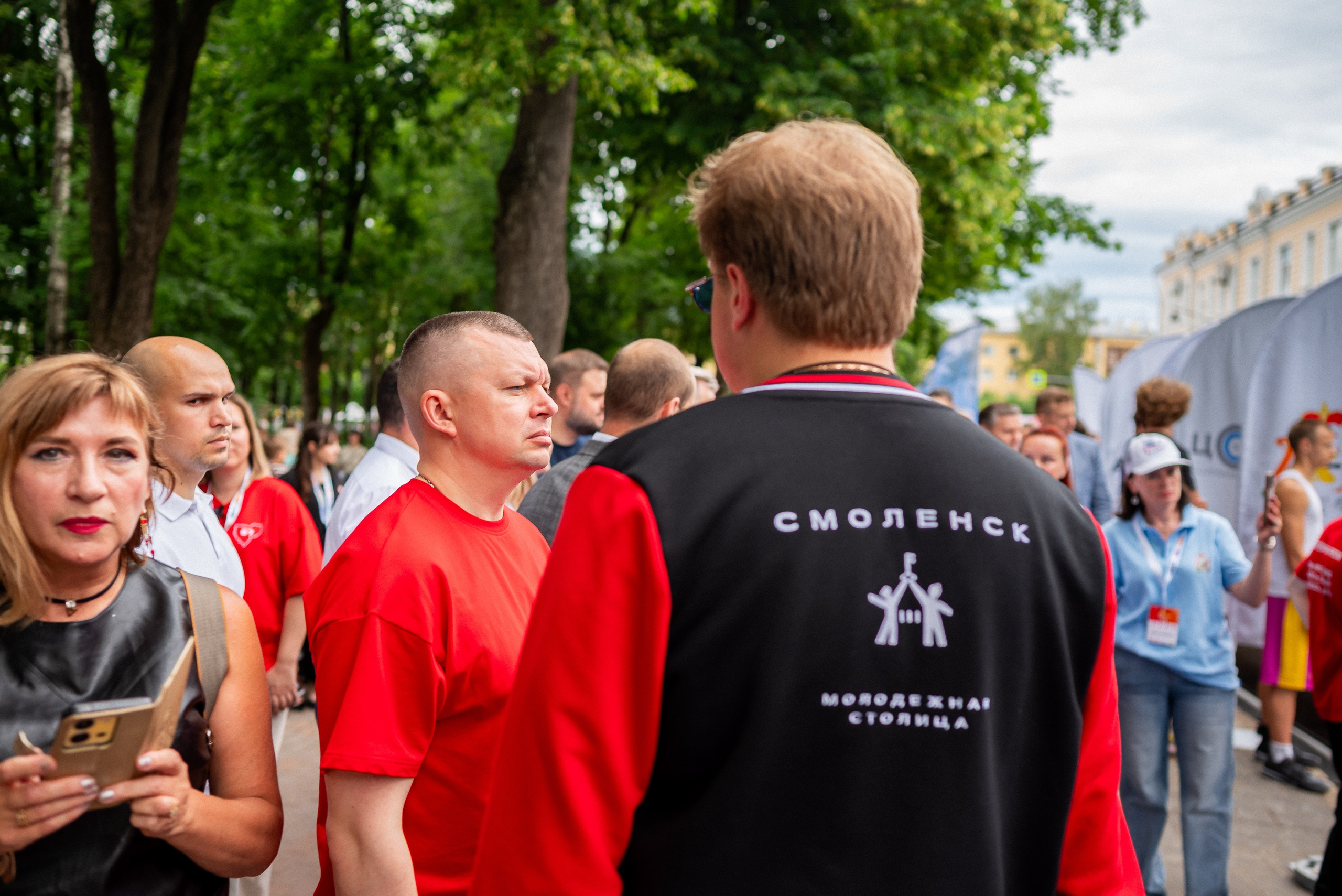 День молодец в молодежной стиле России, Смоленск 27.06.26. Фотограф Исламова Лилия, Смоленск