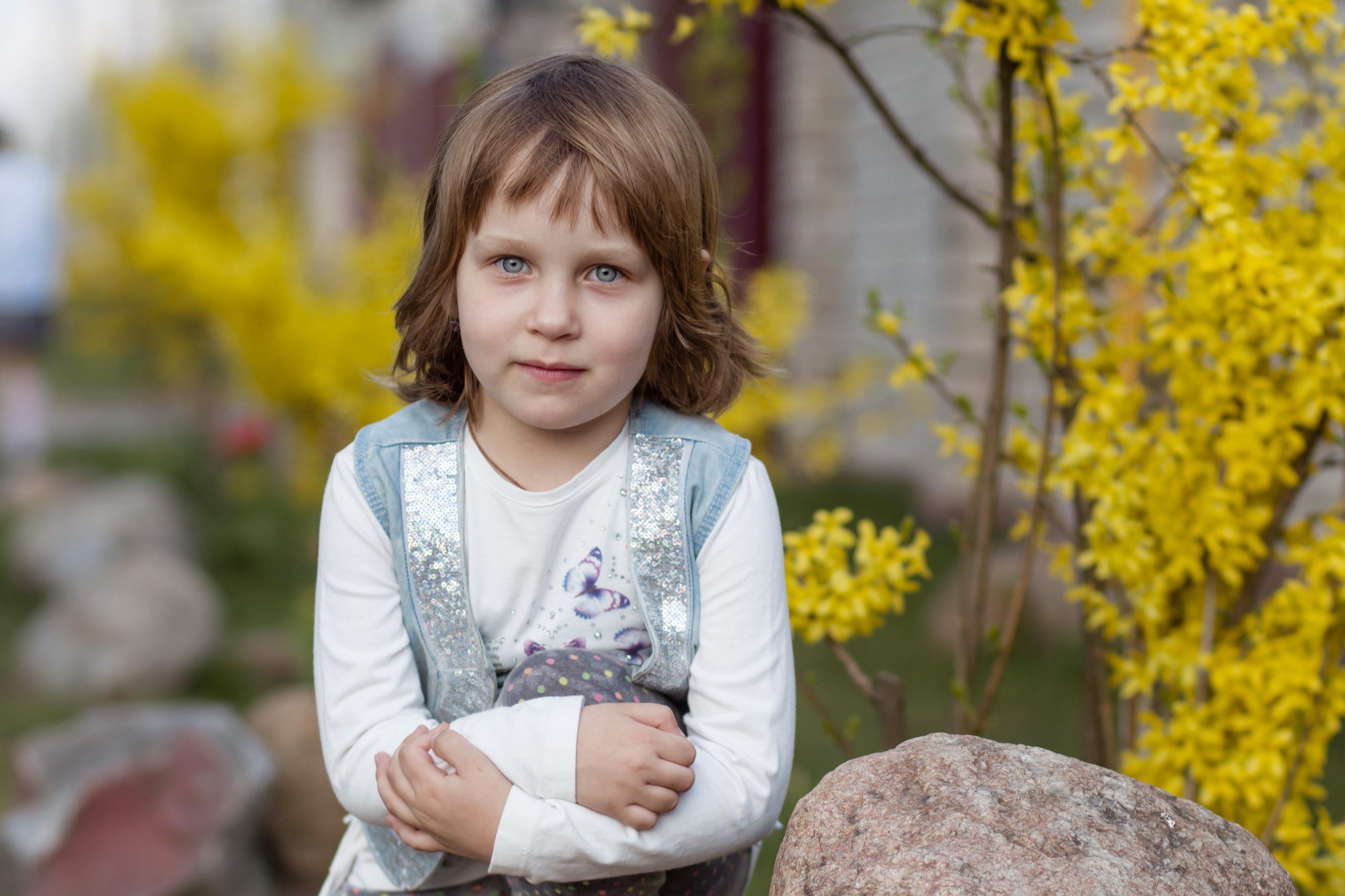Весна портреты в цветении. Семейный фотограф в Минске Приболовец Светлана