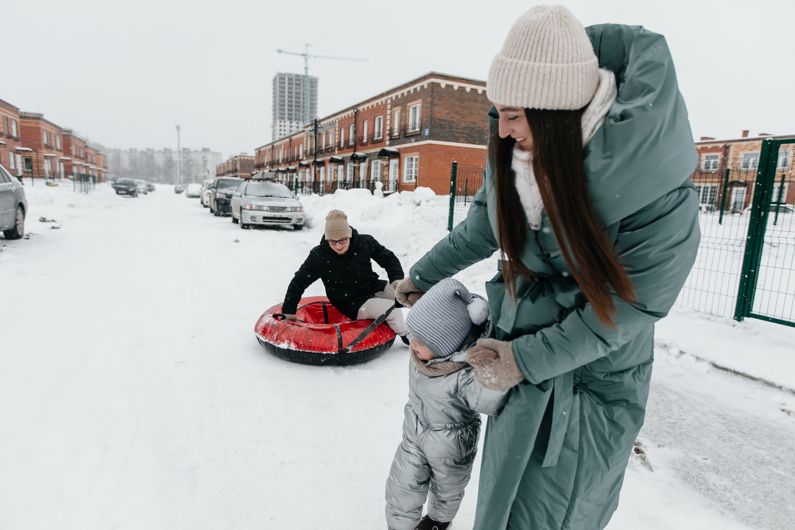 Где-то снежные дремлют метели, В ожидании праздничных чудес. Душевный фотограф Ваших самых ярких событий Марина Погребняк
