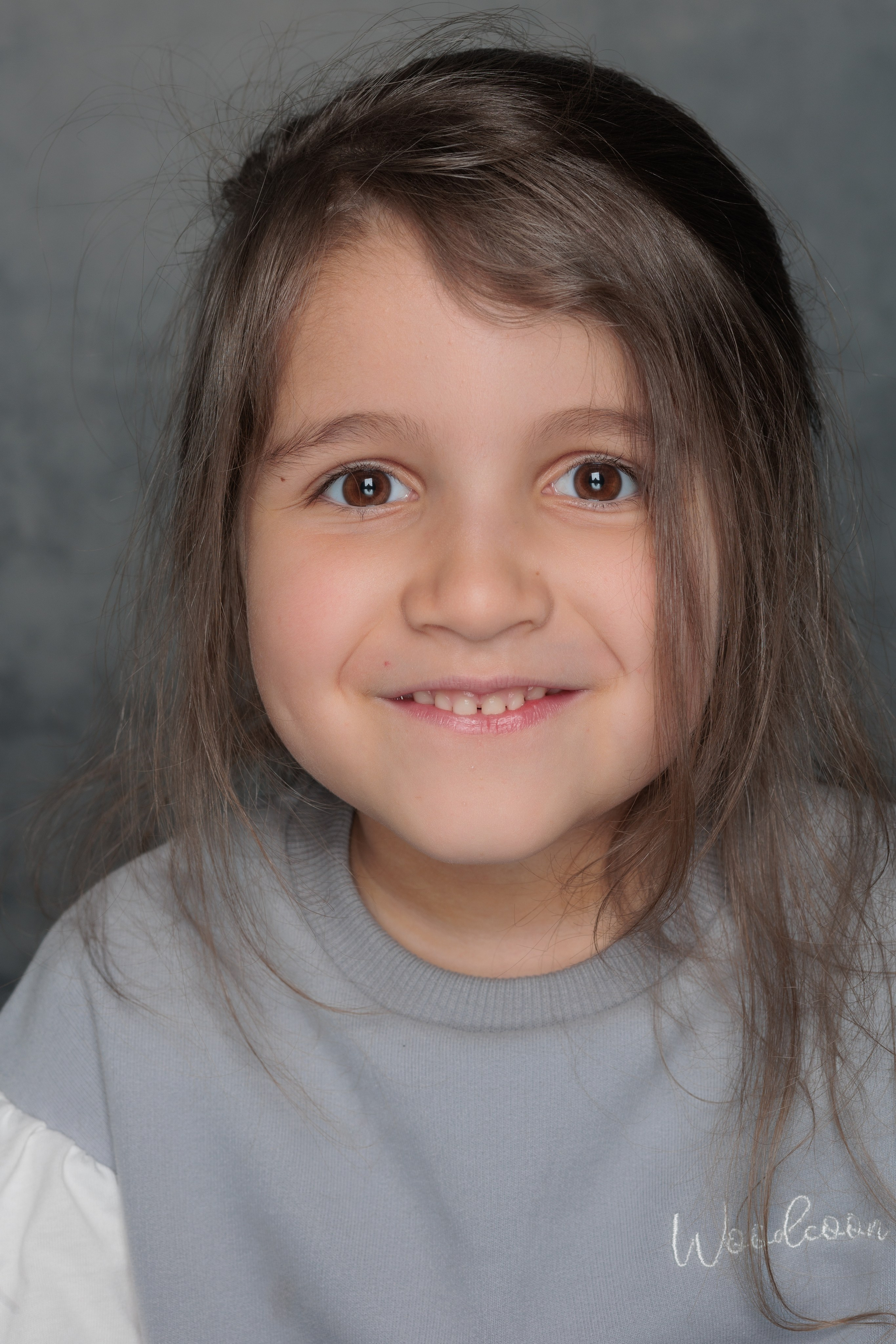 НАОМИ. Я фотограф из Москвы к Вашим услугам