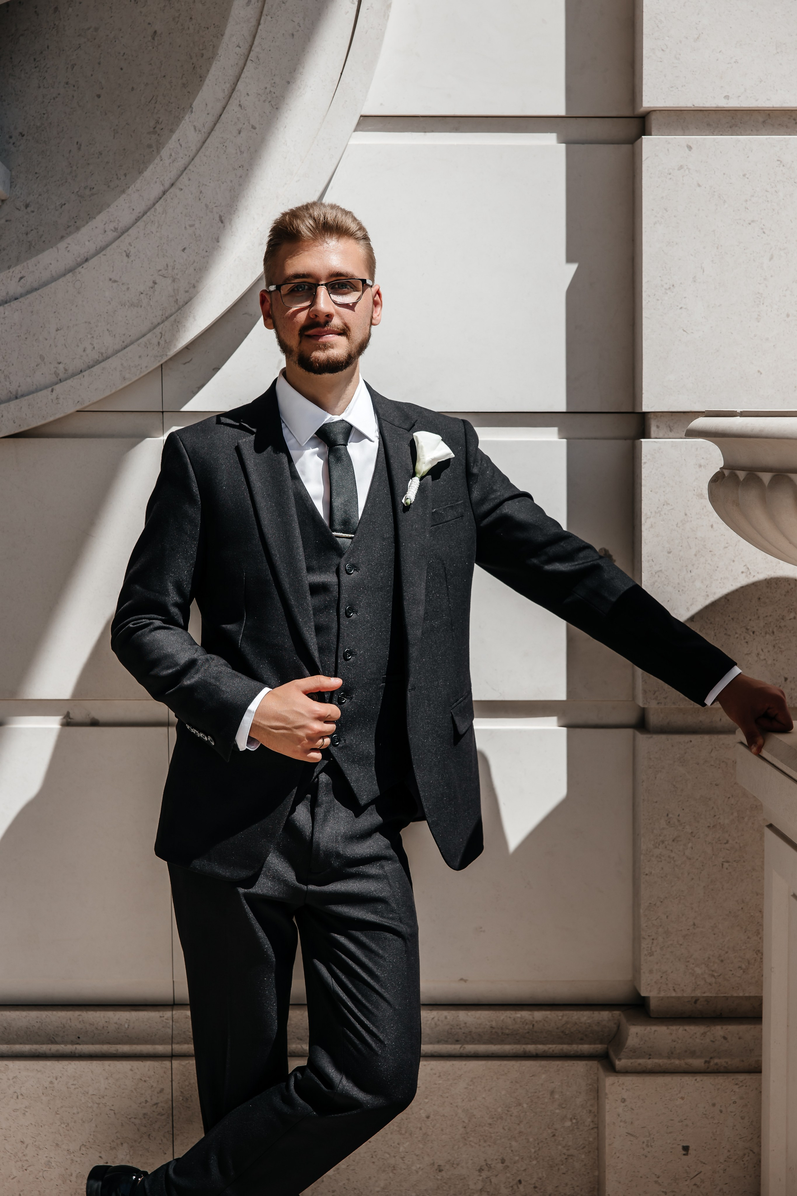 Анонс свадьбы Иры и Никиты. Прогулка в отеле Крымский Бриз. Свадебный фотограф в Крыму и Севастополе Ольга Баскакова