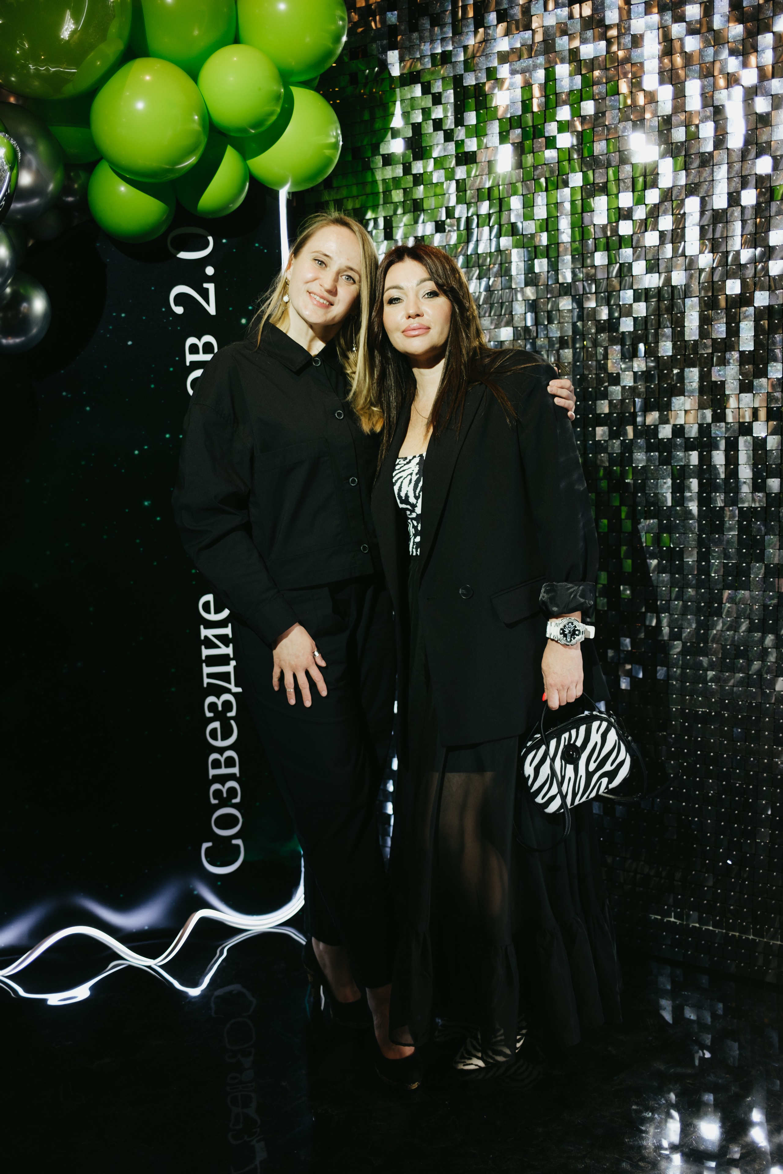 Корпоратив в Сириусу (Адлер) 10 лет компании. Свадебный фотограф Денис Ожигин в Краснодаре и крае. Эмоциональная и стильная съемка вашего дня