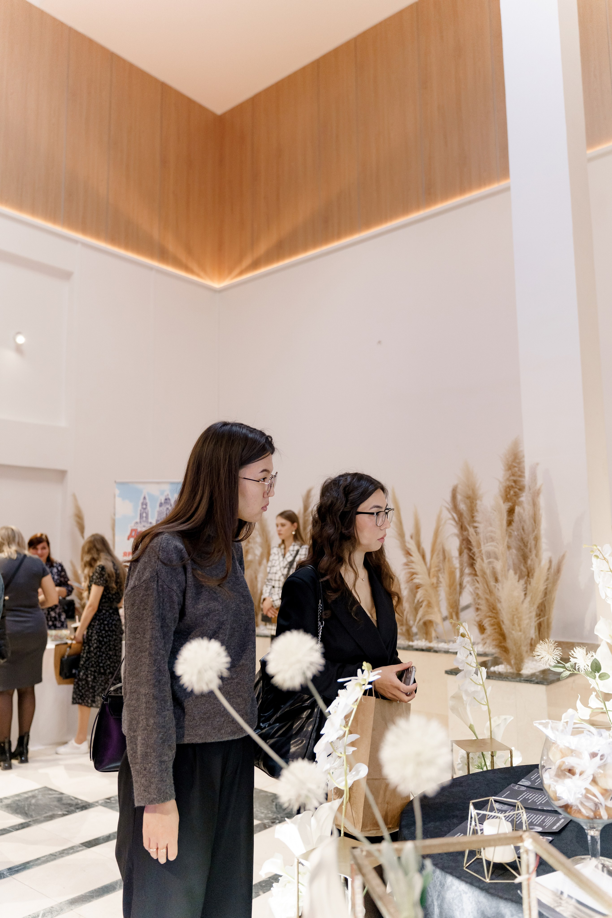 Выставка свадебных специалистов «Свадьба на 1000%». Свадебный фотограф в Санкт-Петербурге