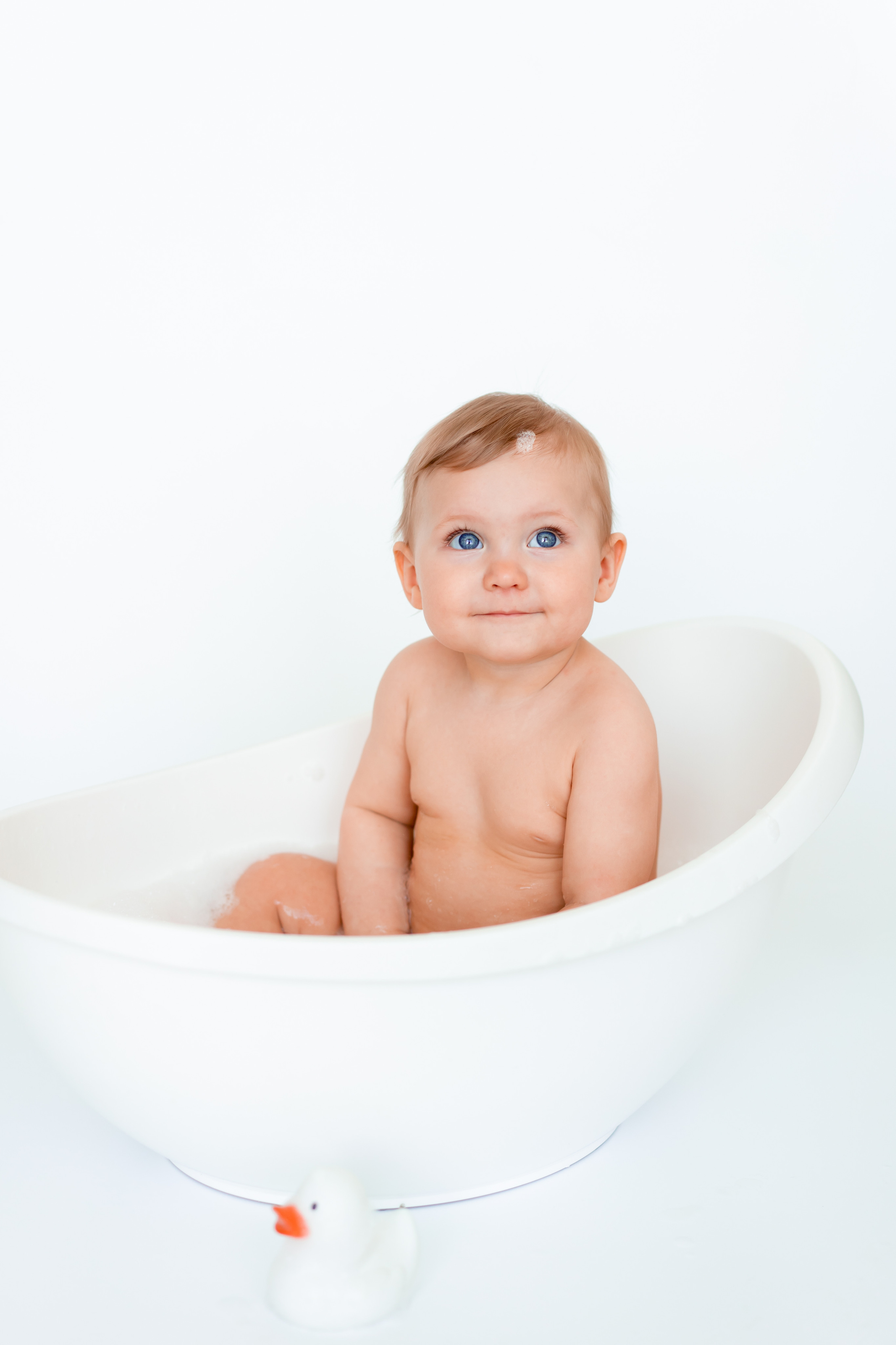 Первый день рождения малыша. Детская, семейная фотостудия в Санкт-Петербурге