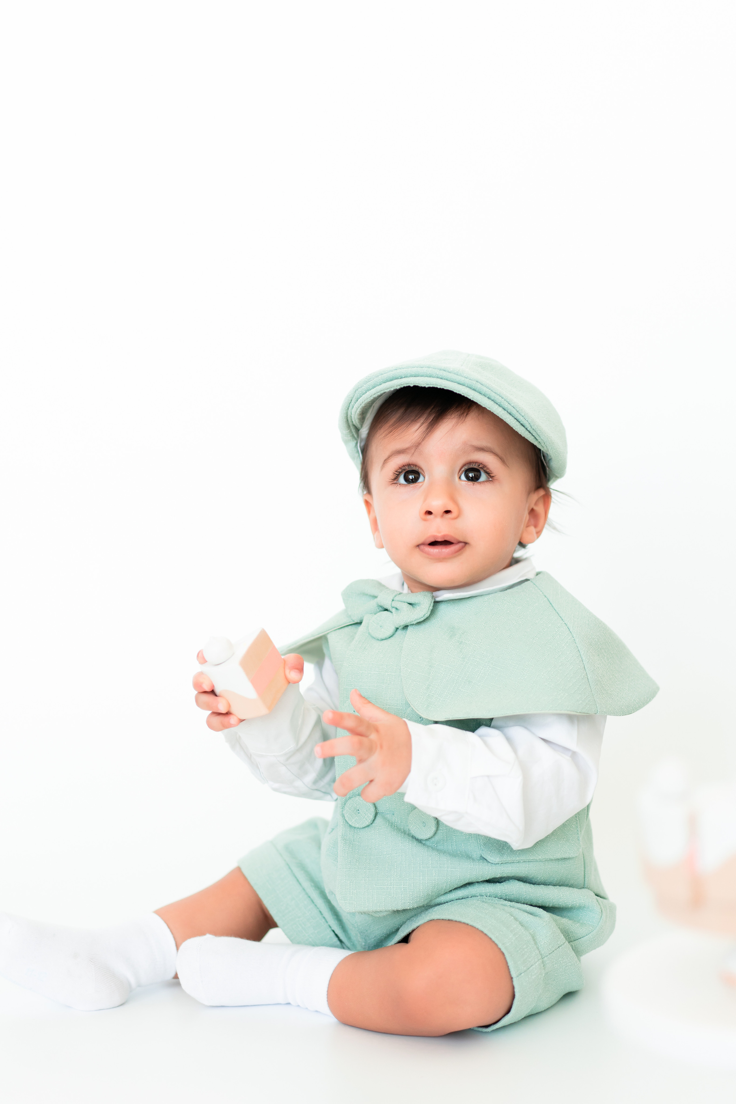 Первый день рождения малыша. Детская, семейная фотостудия в Санкт-Петербурге