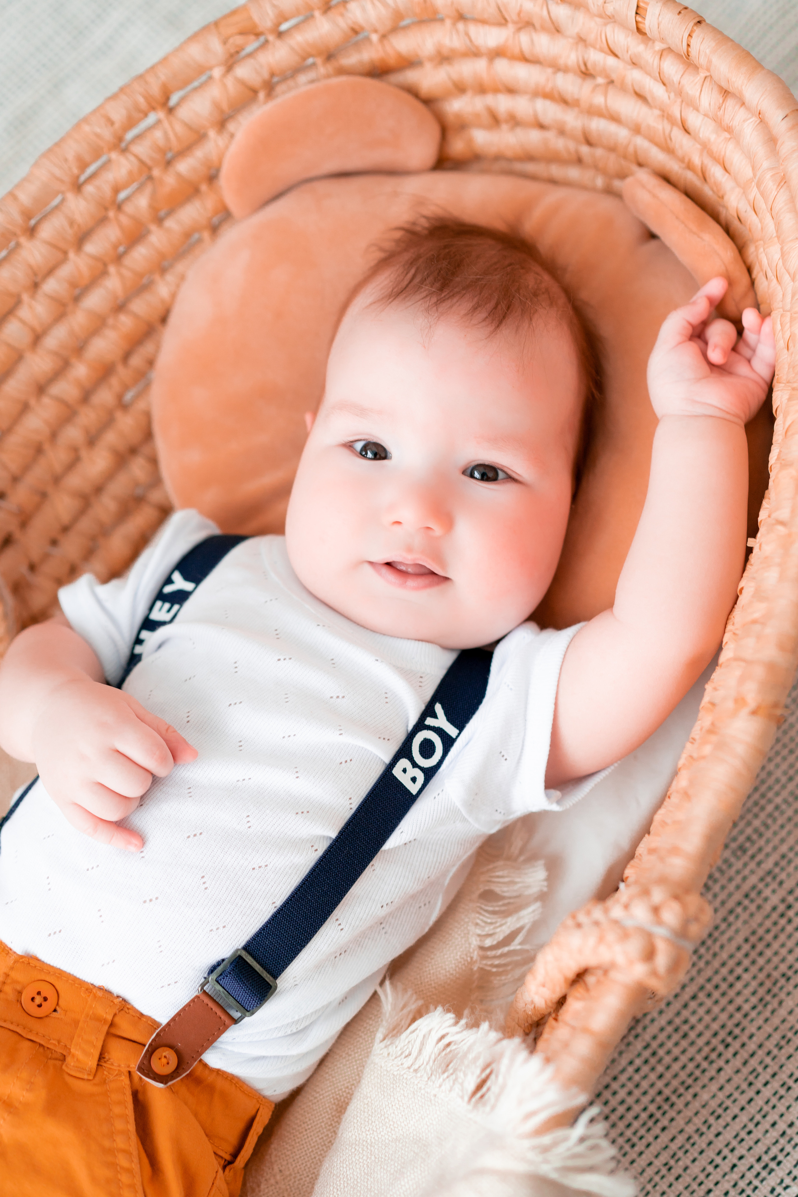 6 месяцев, пол года малышу. Детская, семейная фотостудия в Санкт-Петербурге