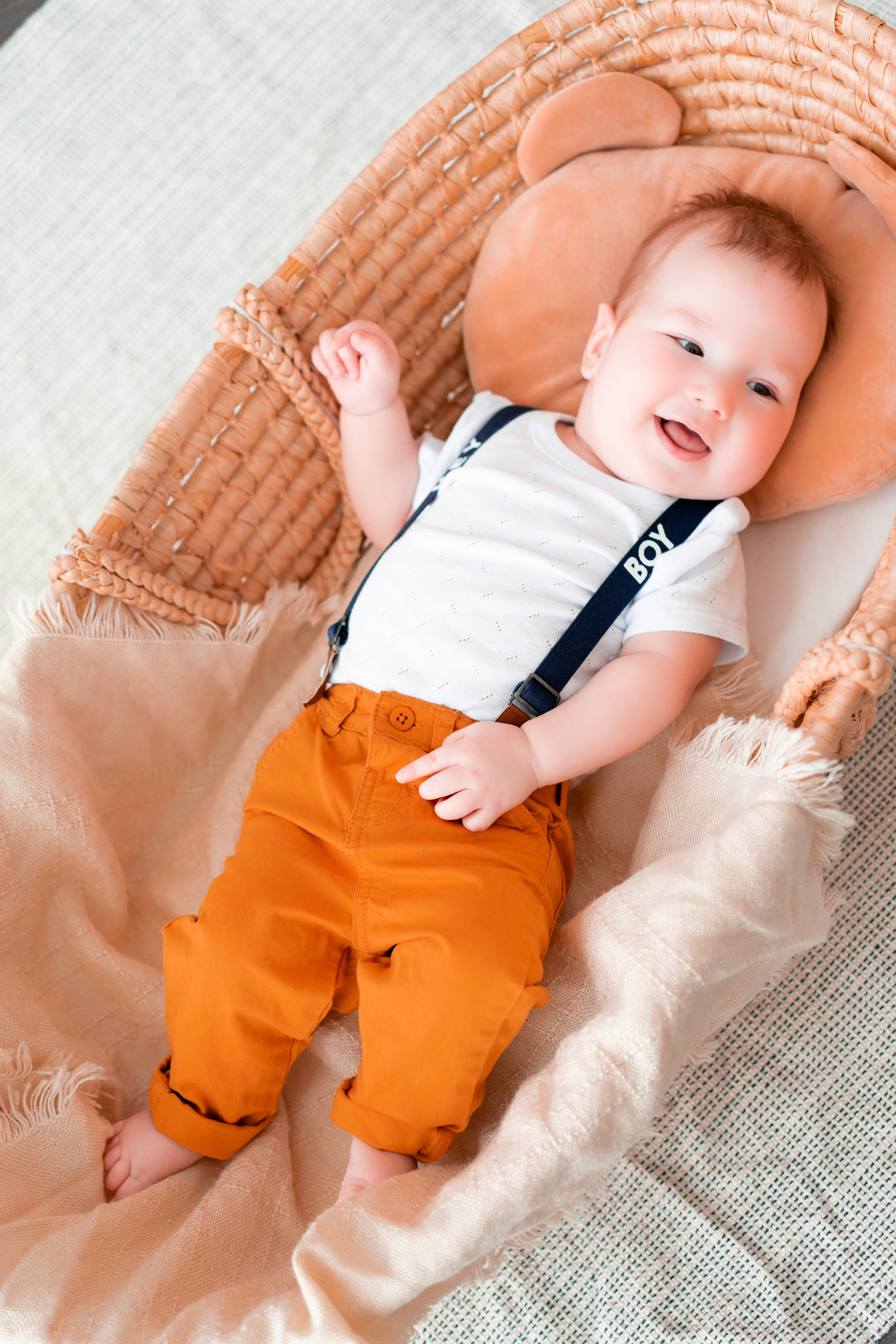 6 месяцев, пол года малышу. Детская, семейная фотостудия в Санкт-Петербурге