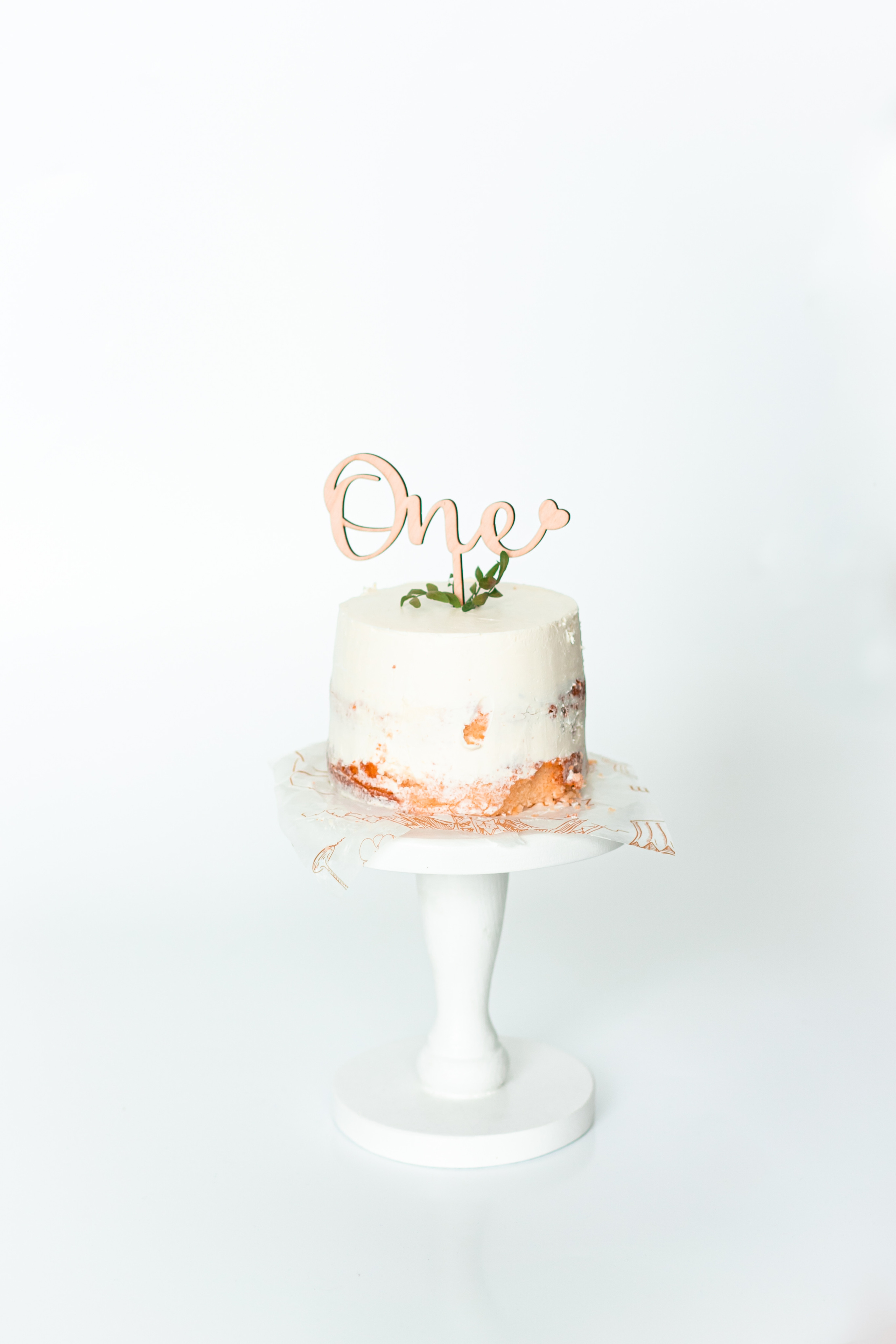 Крушение торта, Smash cake. Детская, семейная фотостудия в Санкт-Петербурге