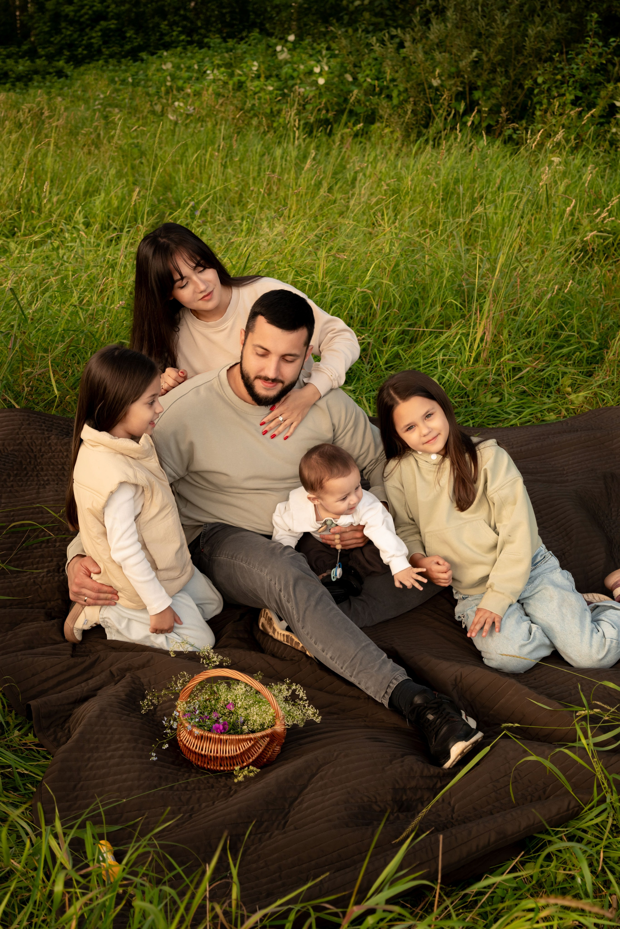 Семейная фотосессия на природе. Профессиональный фотограф в Твери Иванова Юлия