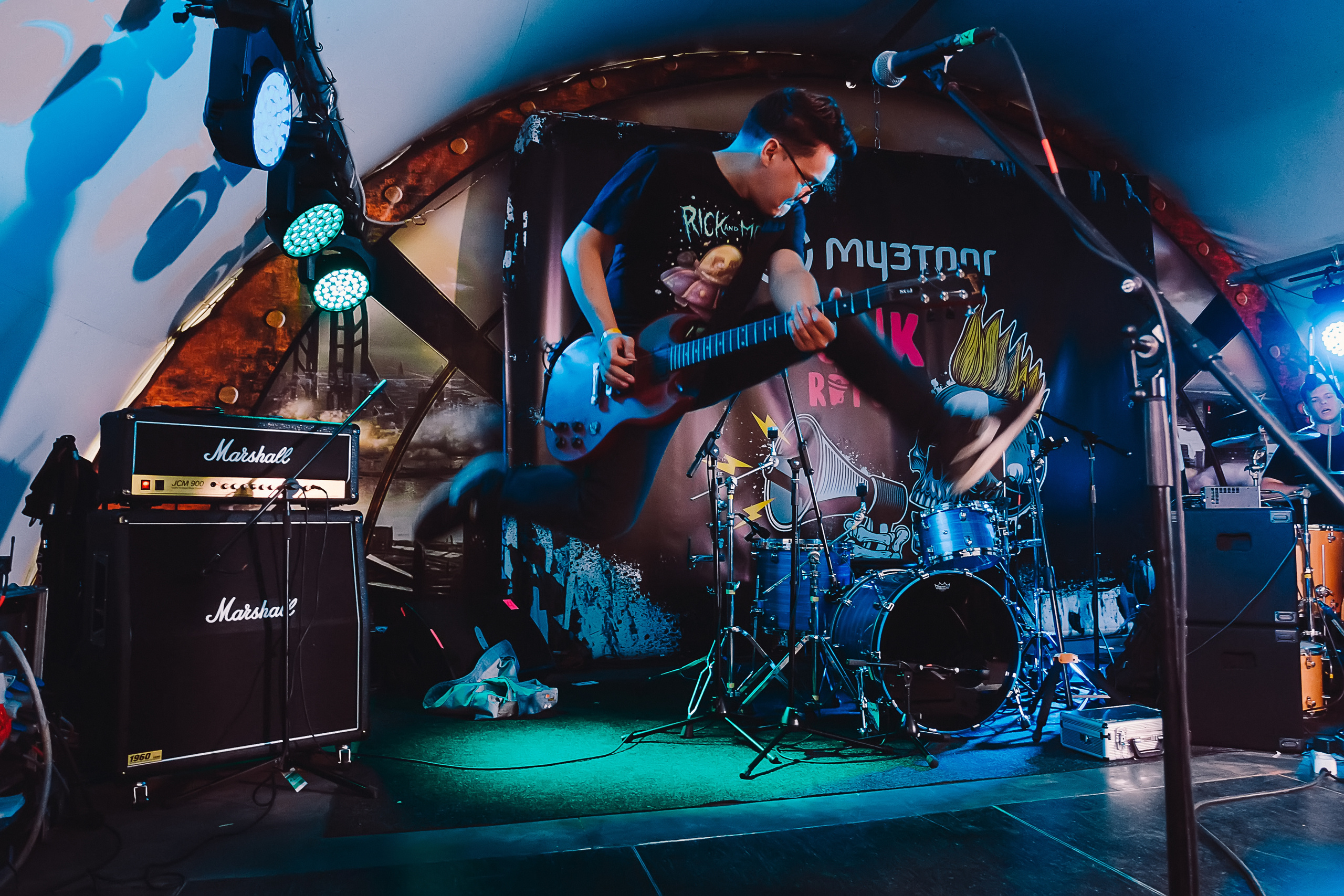 Группа SELLOUT на фестивале PUNKRUPOR. Photographer Sonkina Tatiana (Tanya Ash)