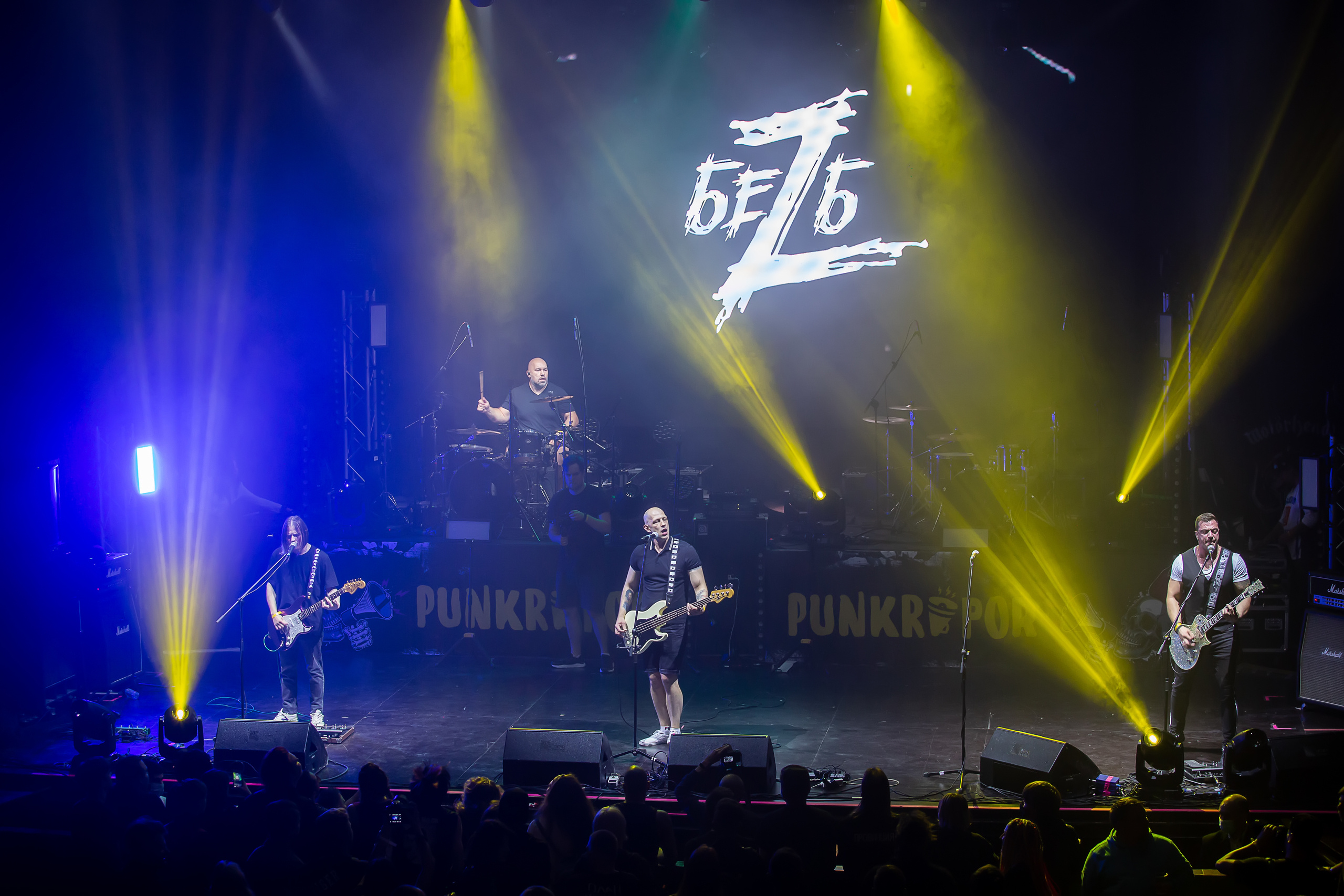 Группа БЕZ Б 29 августа 2020 на фестивале PUNKRUPOR