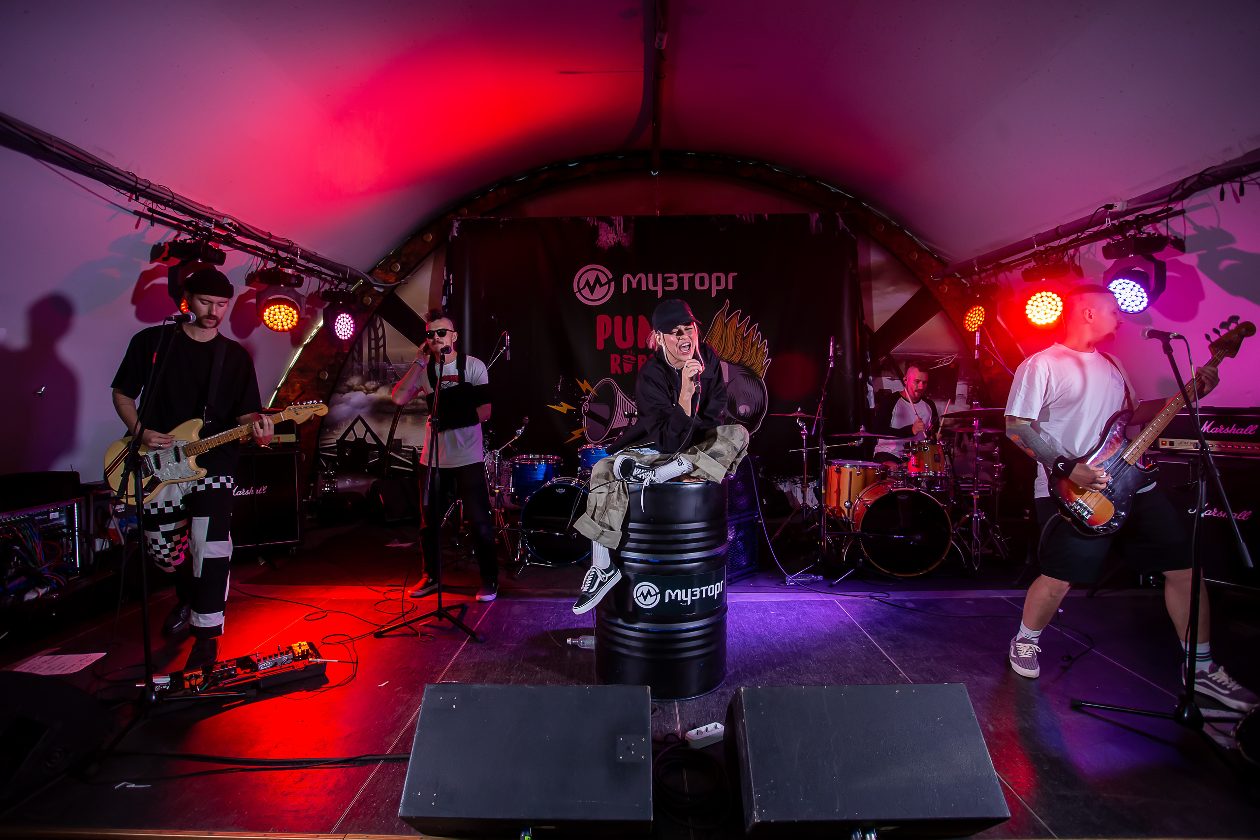 Алена Алехина & 321RUN на фестивале PUNKRUPOR. Photographer Sonkina Tatiana (Tanya Ash)