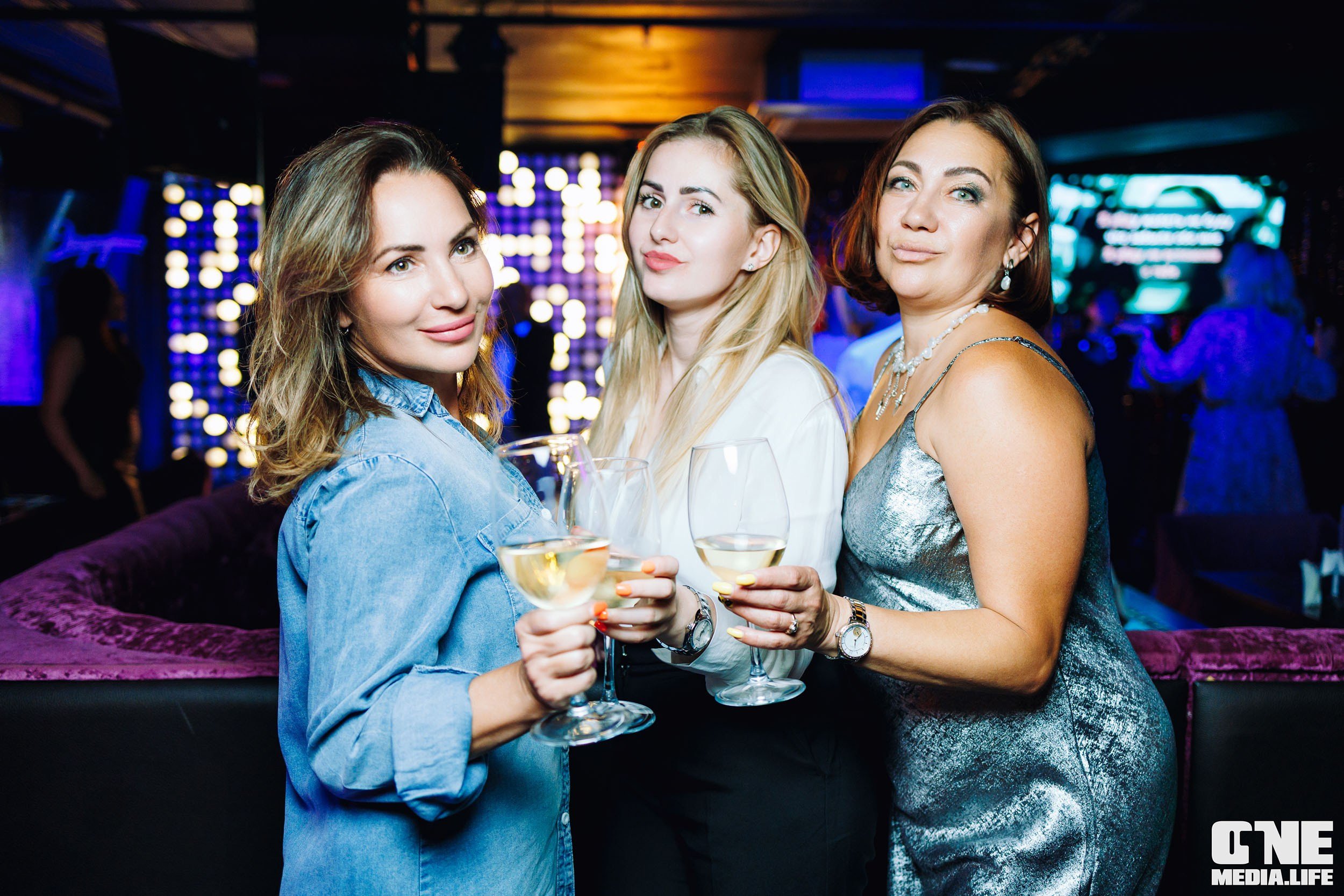 Фоторепортаж из караоке-клуба Эйфория. One Media Life: фоторепортажи, фотоотчеты с мероприятий и заведений