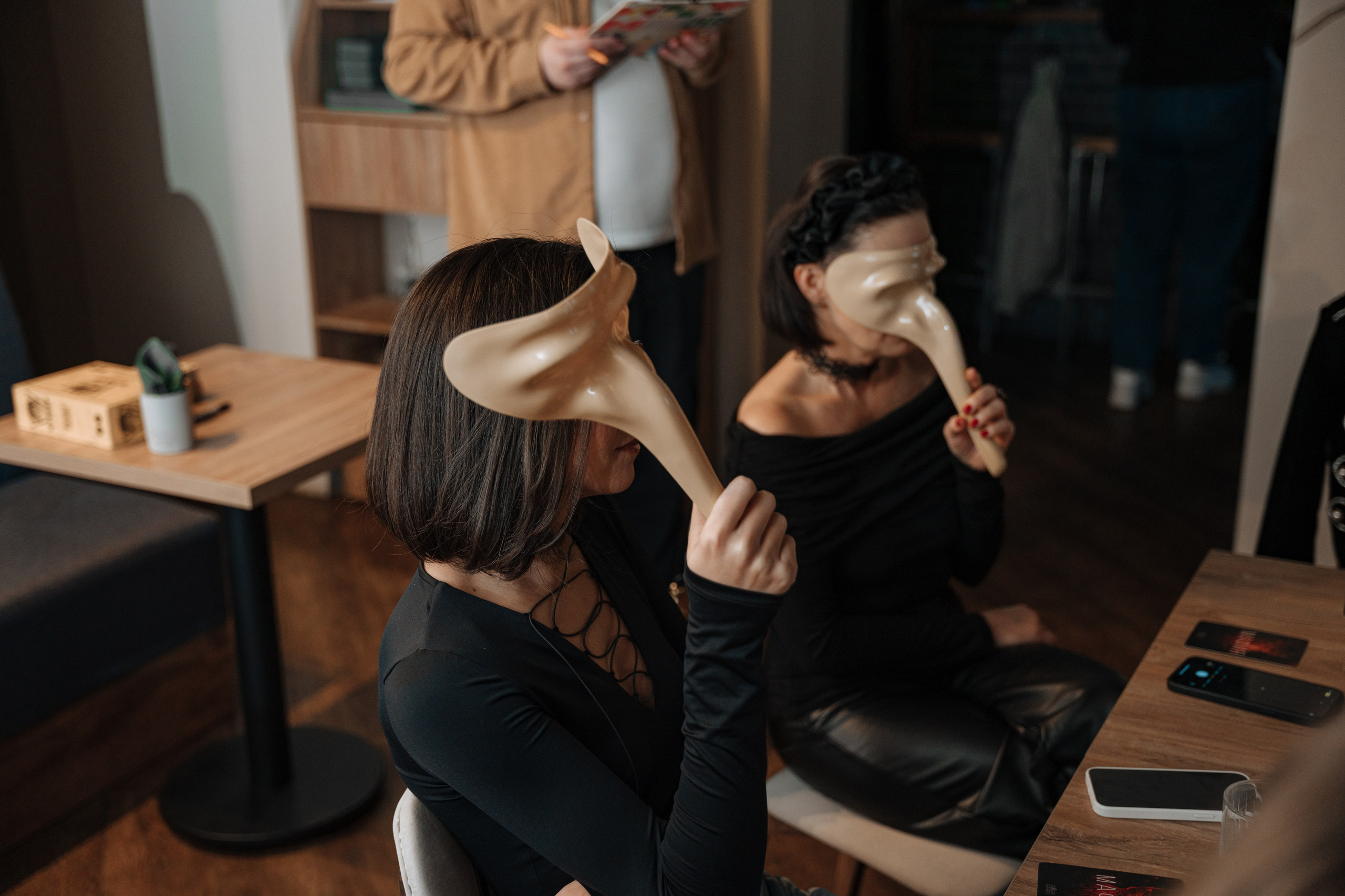 Мафия. Бар FINCH. ЖЕНСКИЙ КЛУБ LAXMI. Портретный фотограф в Санкт-Петербурге Дмитриева Наталия