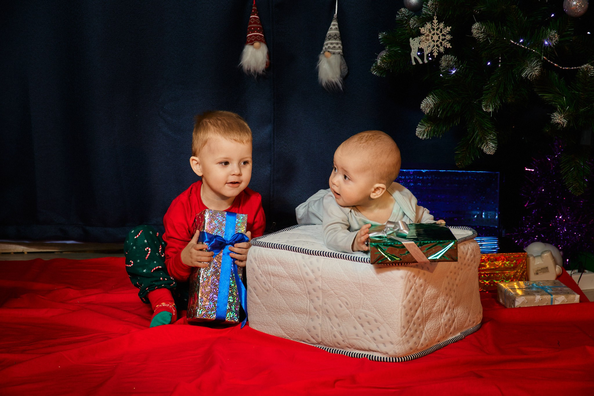 Новогоднее настроение в семье Леши и Кати. Свадебный и семейный фотограф в г. Волхов Алексей Кочерыжкин