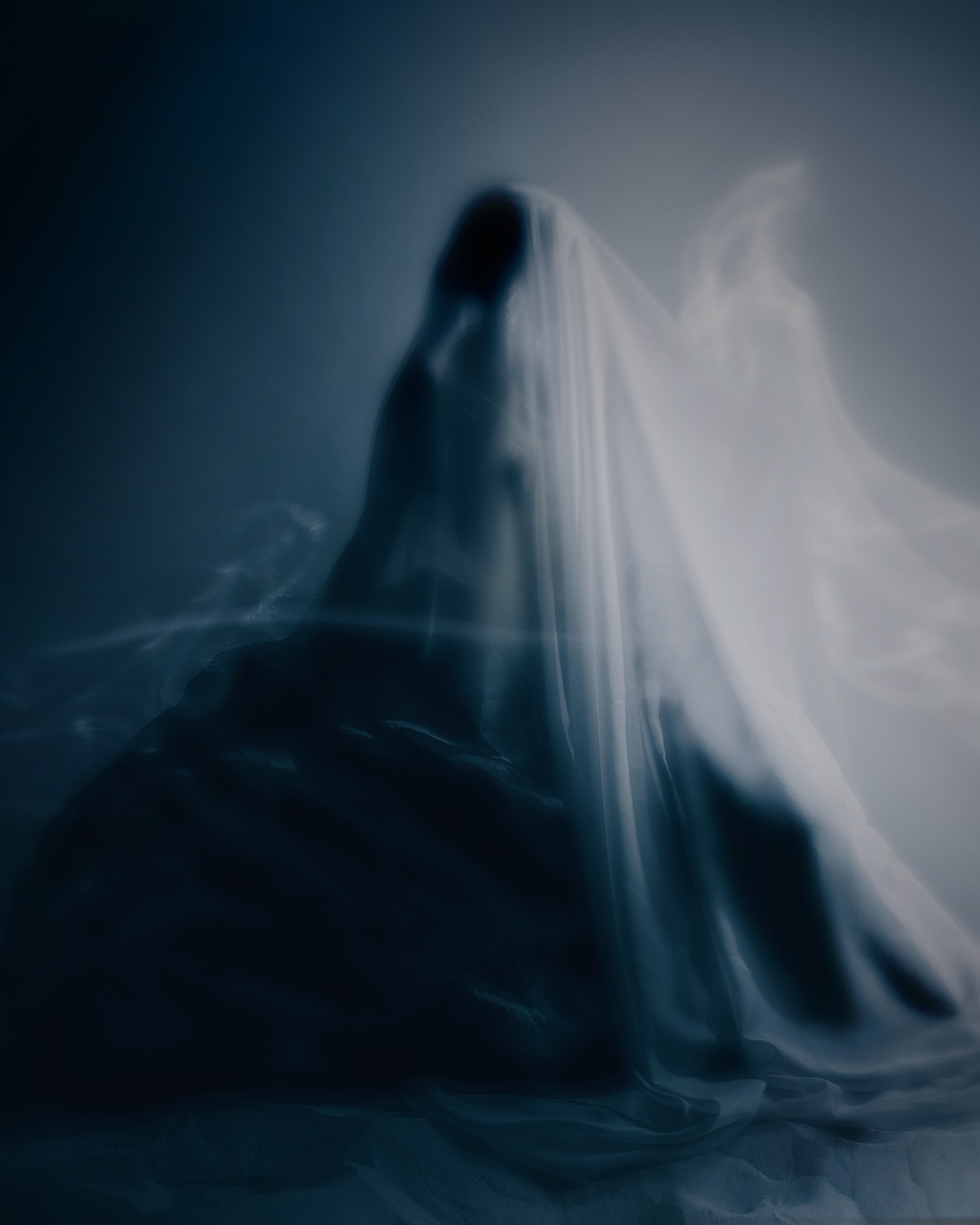 Креативная тематическая индивидуальная портретная съёмка. Фотограф Екатеринбург для вас или вашего бренда