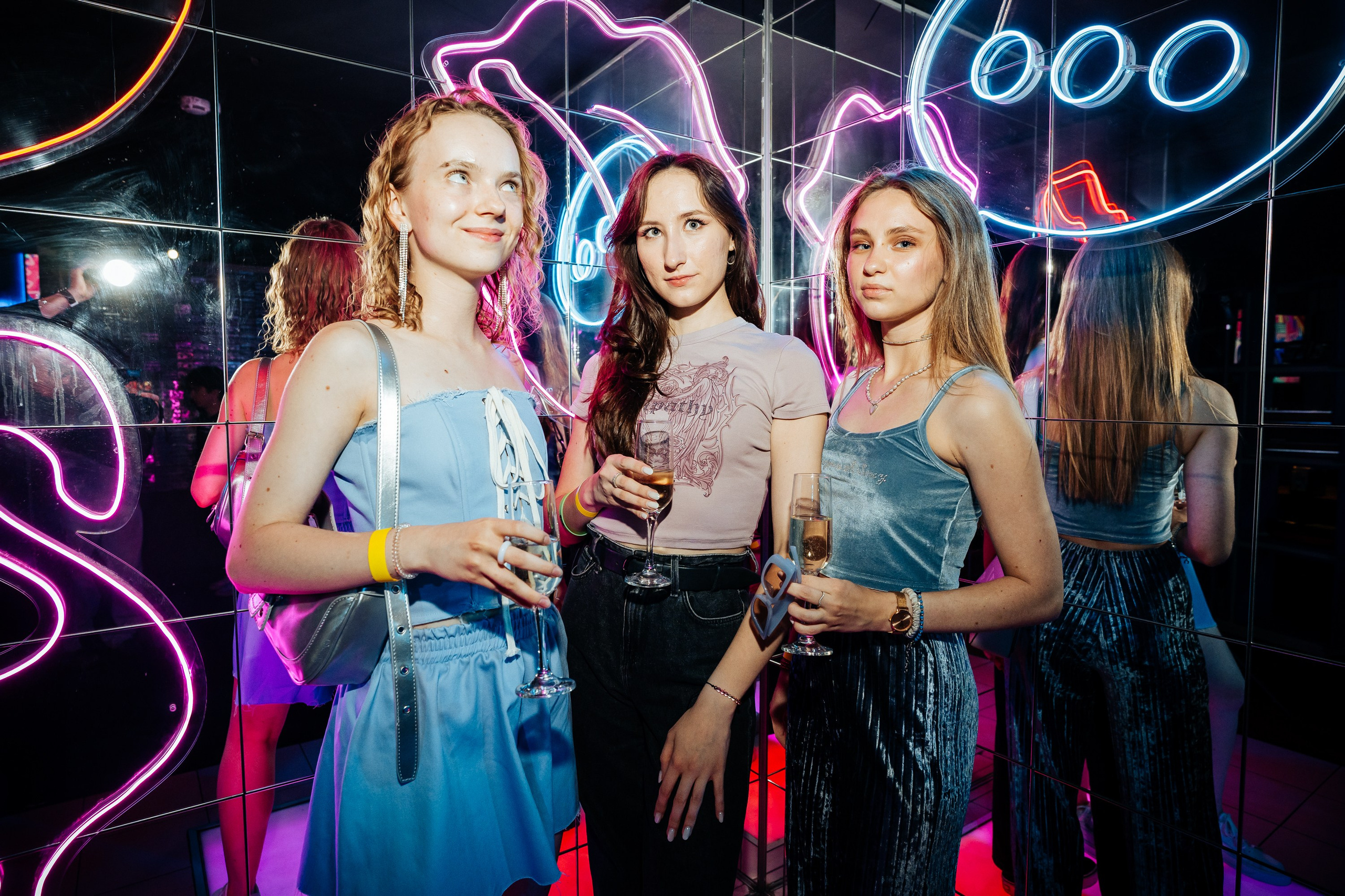 OZON. Христолюбов Евгений Фотограф Москва