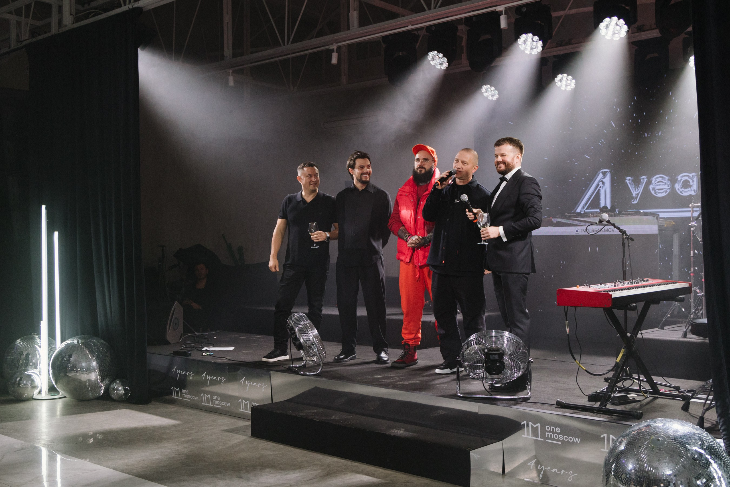 День рождения М1. Портретный и репортажный фотограф в Москве Олеся Лисарк