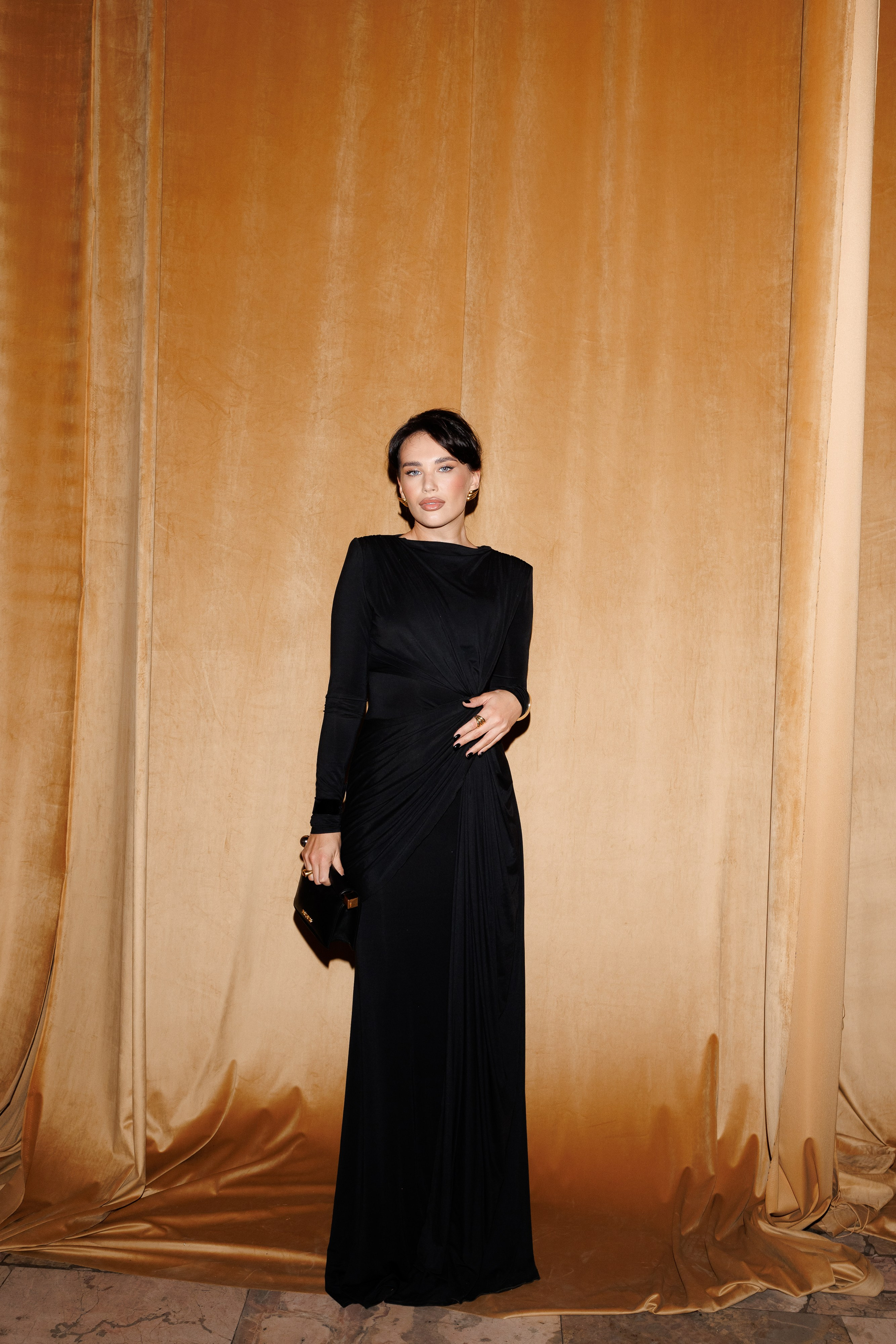 PARISIENNE. Lichi Fashion show. Aleksandr Tsukanov