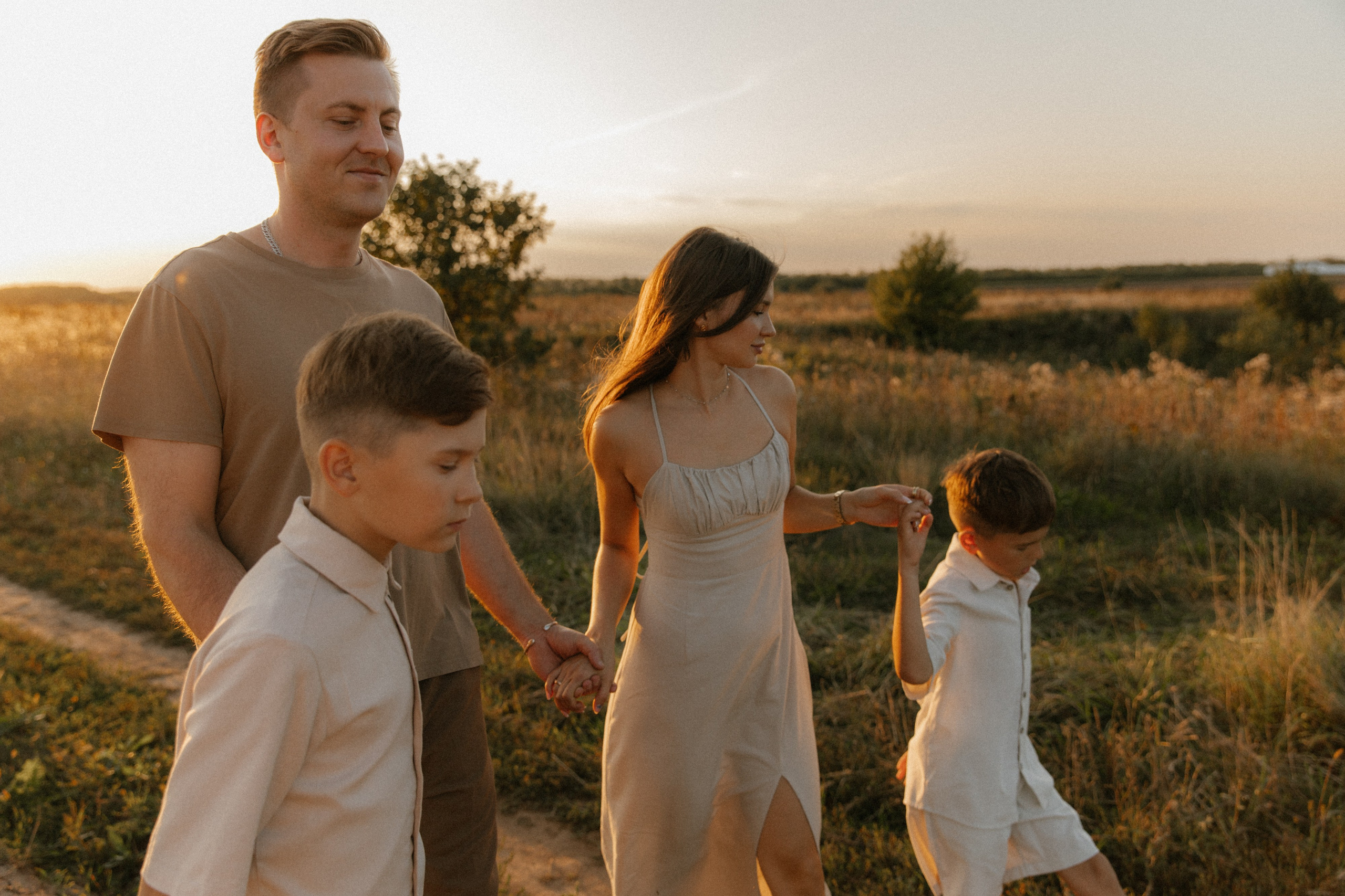 Летний вечер одной семьи. Фотограф Ульяна Дивина в Нижнем Новгороде и Нижегородской области