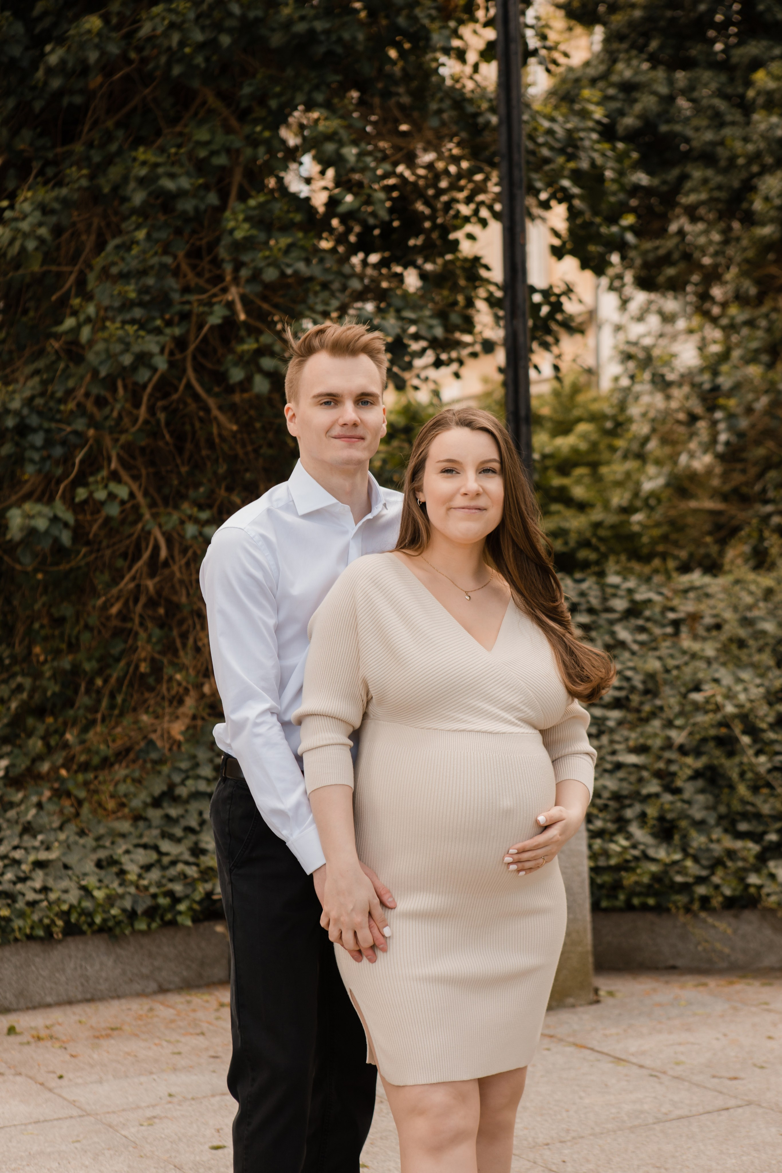 Семейная фотосессия Андрея и Марии. Видеосъемка и фотосъемка свадеб. Фотограф и оператор на свадьбу. Видеосъемка подкастов, собственная видео-фотостудии. Предметная фотосъемка