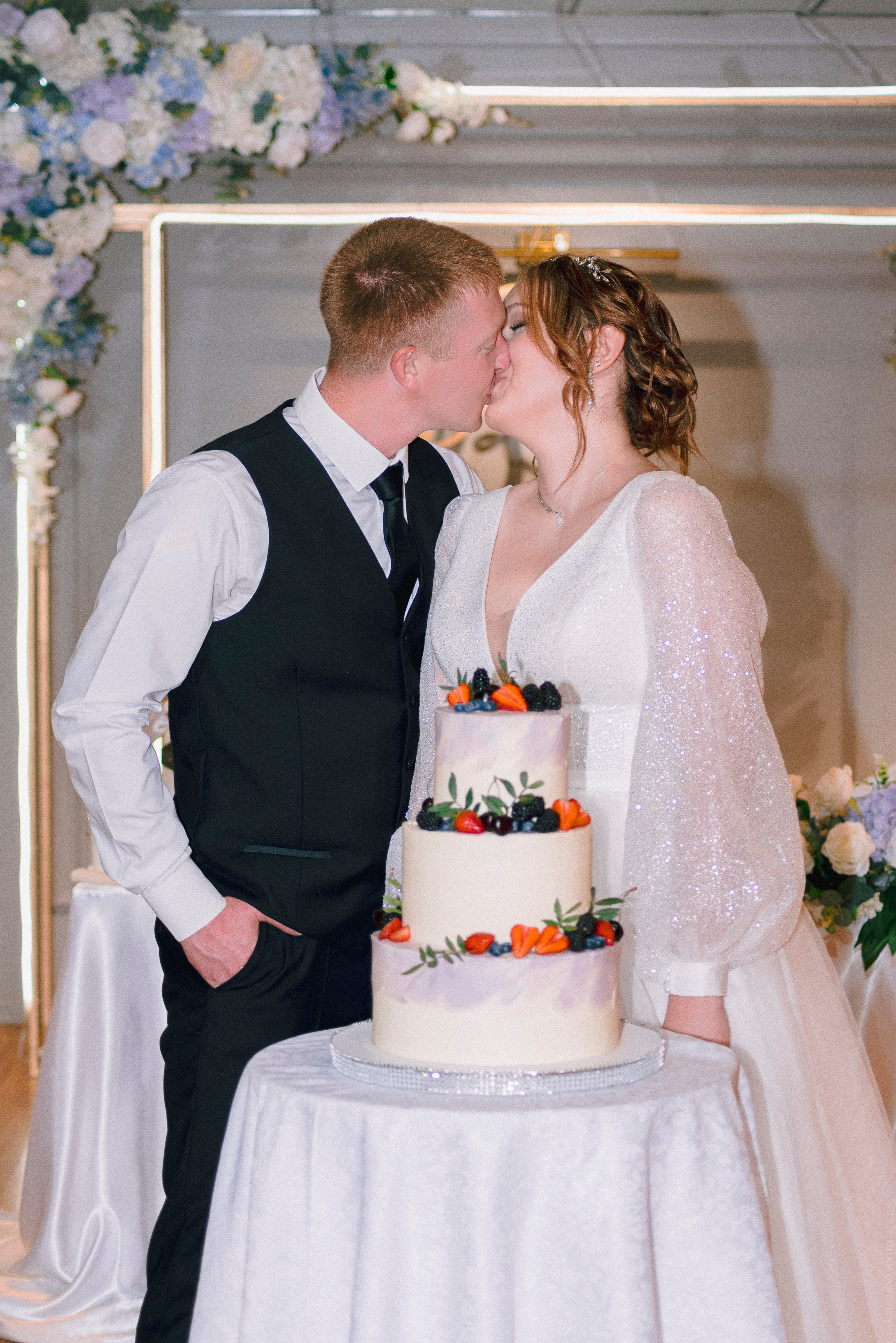 Свадебная фотосессия. Анонс. Свадебный и контент- фотограф в Тольятти, Самаре, Москве Яна Уруева