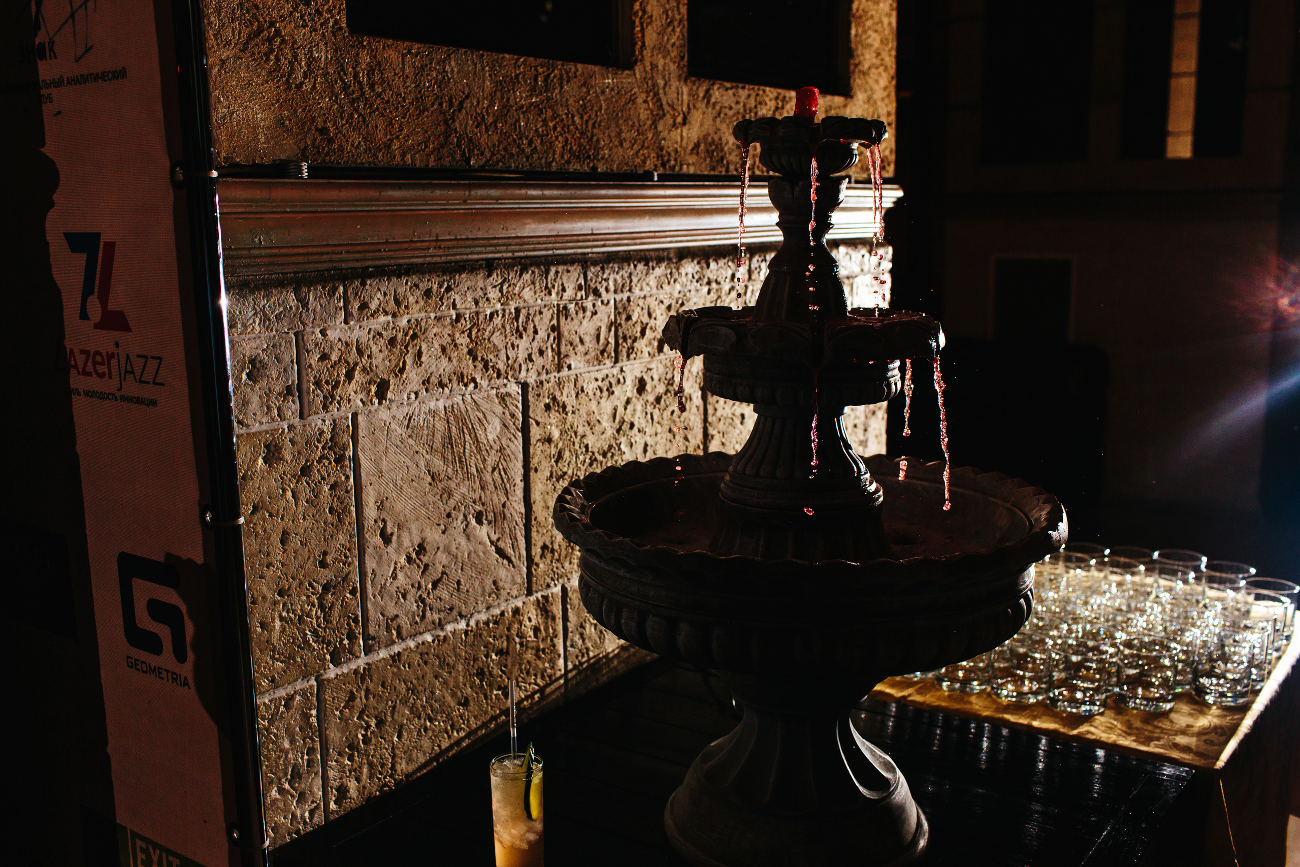 Дипломатическая весна. Свадебные фотосессии в Москве. Фотограф Сергей Ржевский