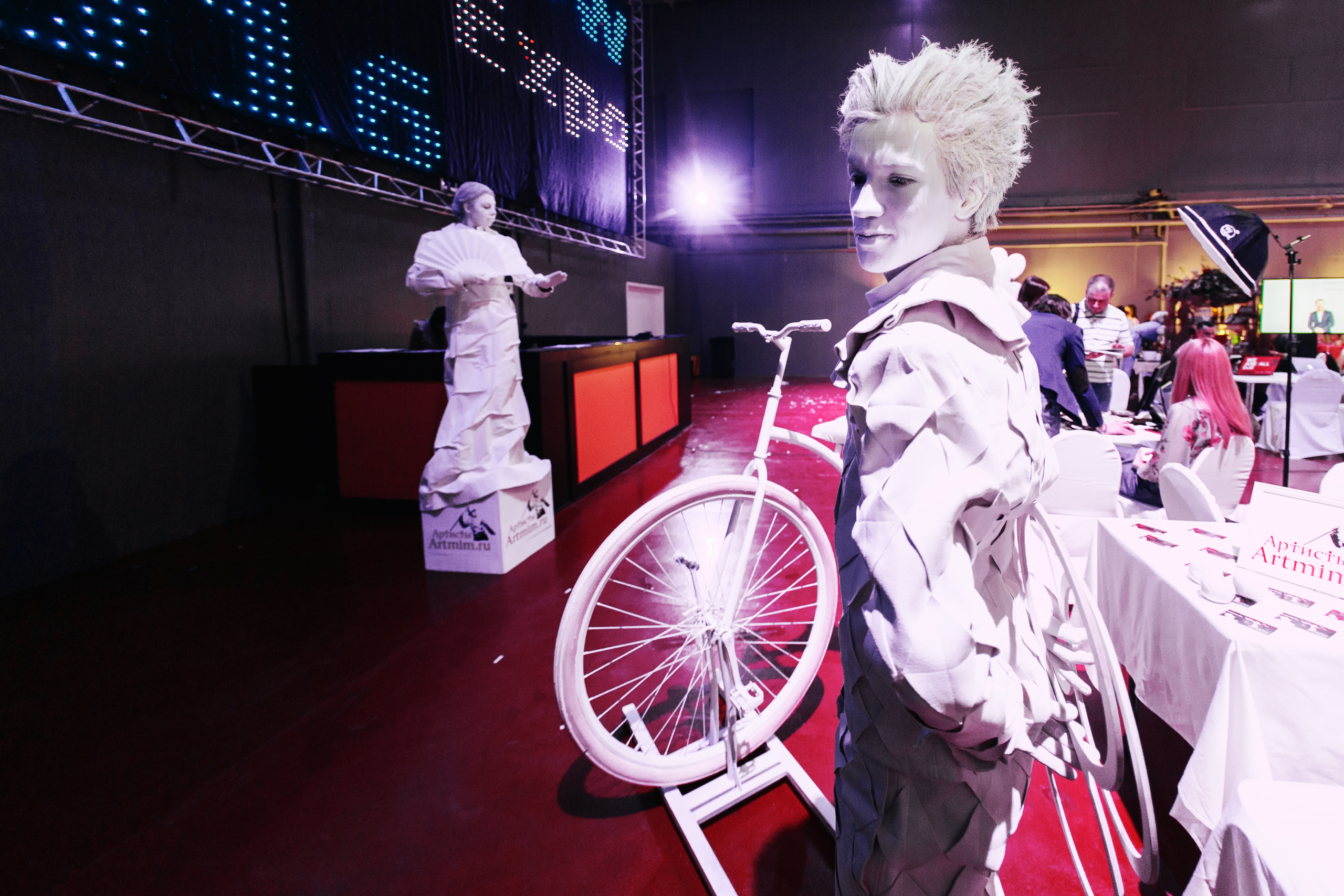 Свадебная выставка. Свадебные фотосессии в Москве. Фотограф Сергей Ржевский