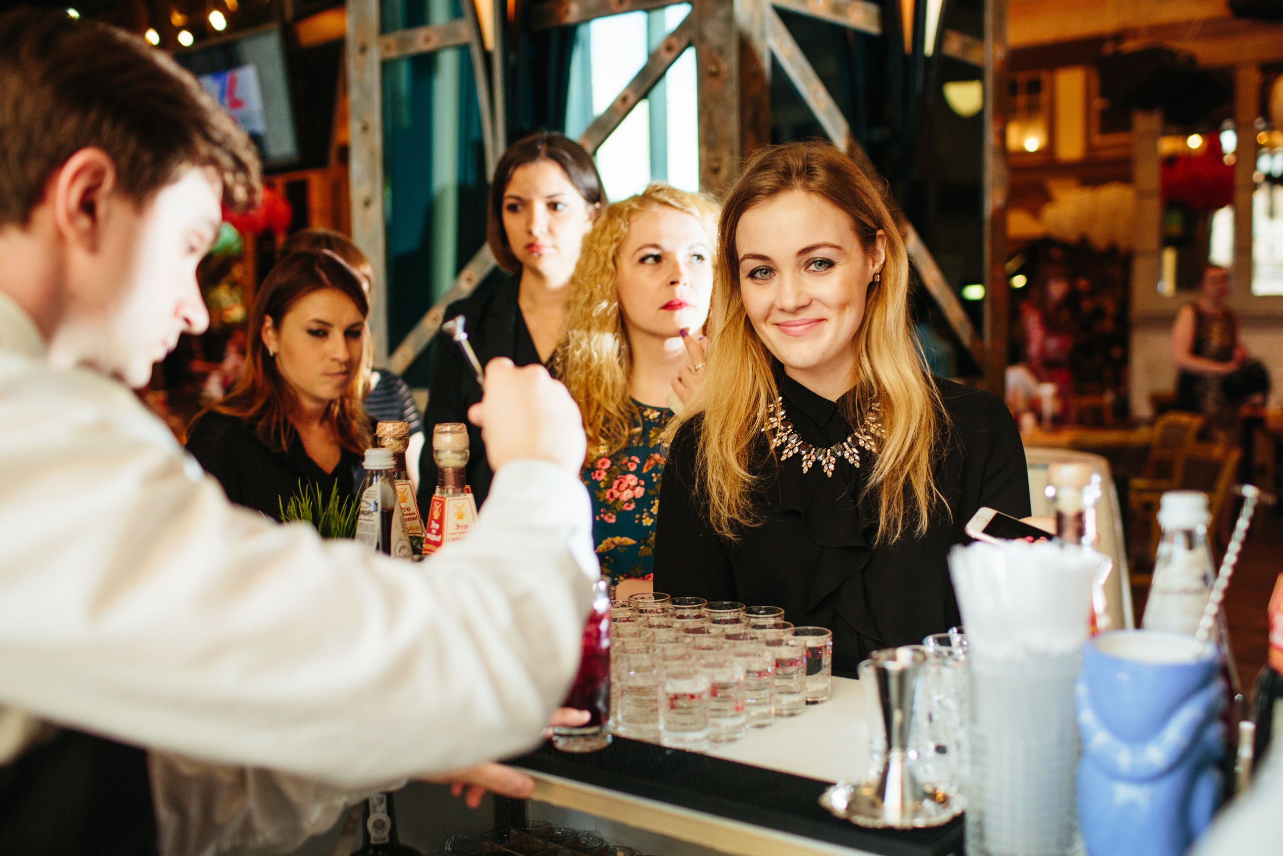 Дипломатическая весна. Свадебные фотосессии в Москве. Фотограф Сергей Ржевский